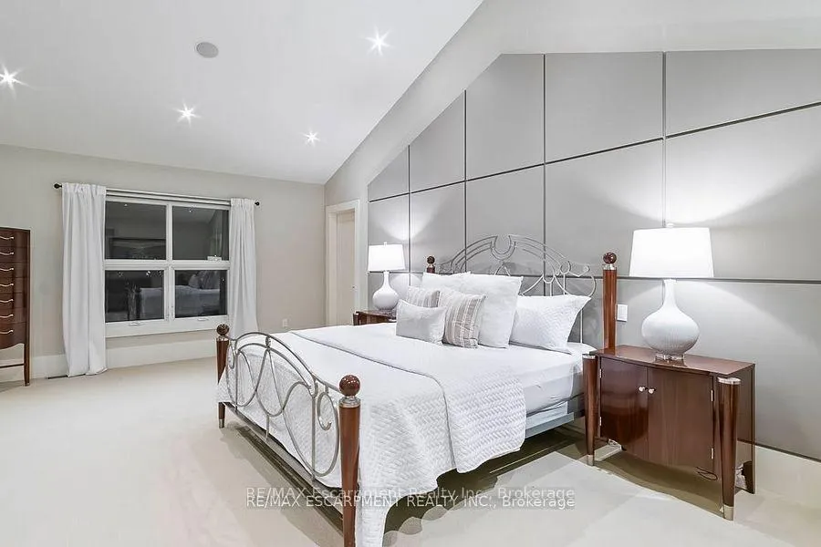Photo 18 of 1414 Amber Crescent, Oakville, Morrison — HOMEH