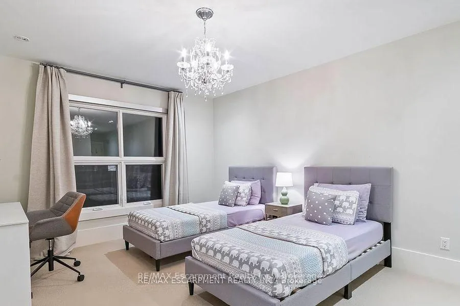 Photo 23 of 1414 Amber Crescent, Oakville, Morrison — HOMEH