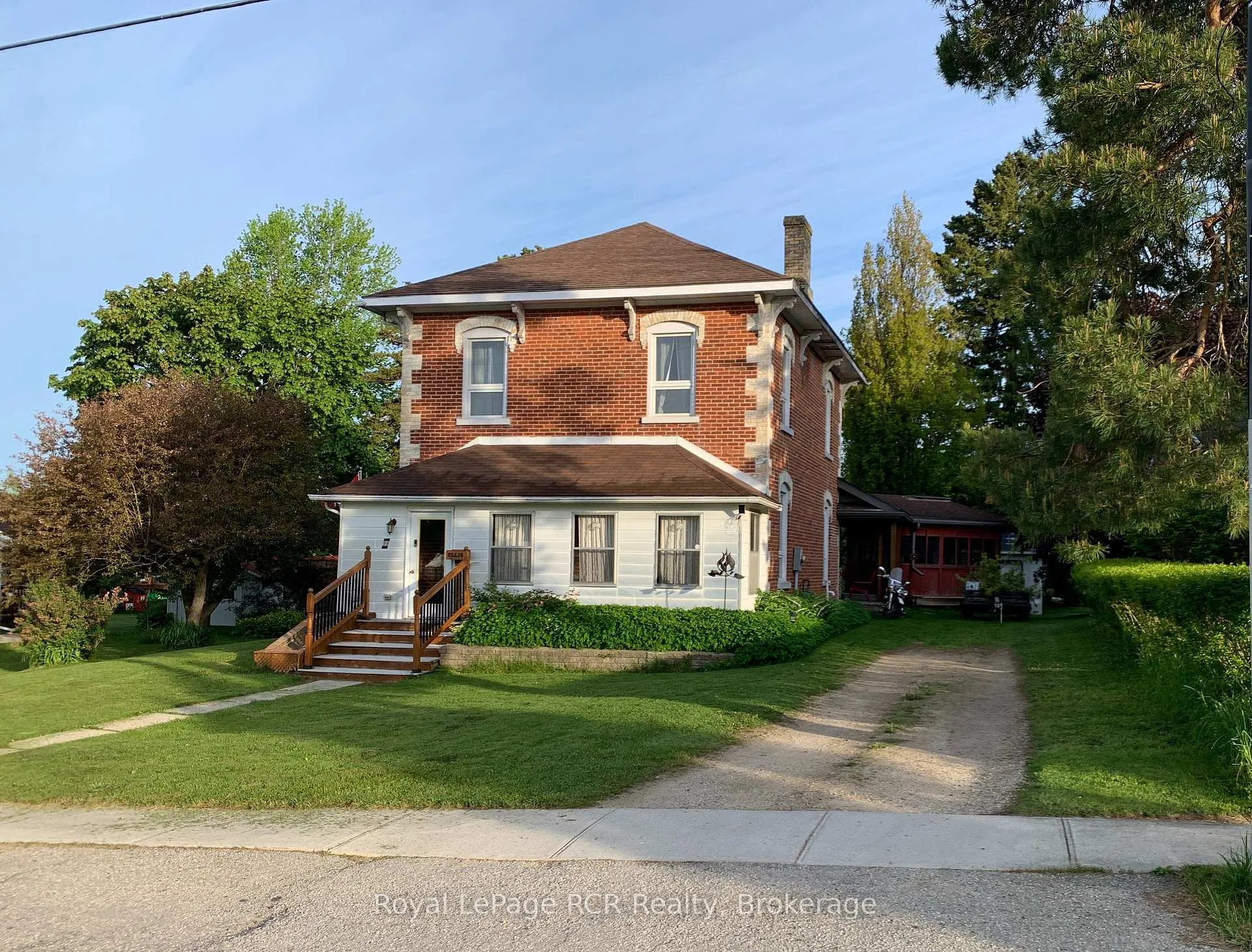 Photo 6 of 99 Maitland Street, Minto — HOMEH