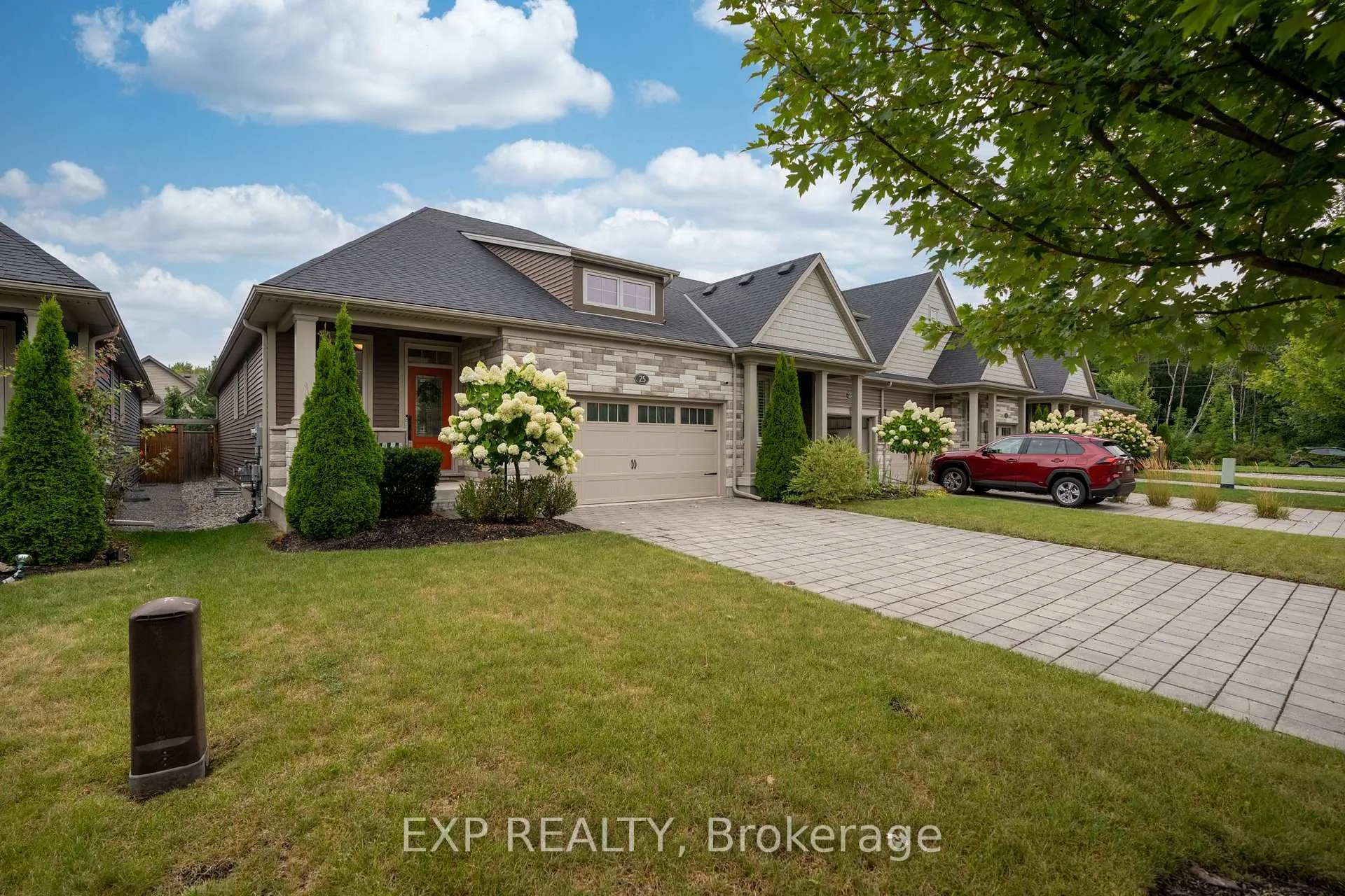 Photo 2 of 25 Andrew Lane, Thorold, Hurricane/Merrittville — HOMEH