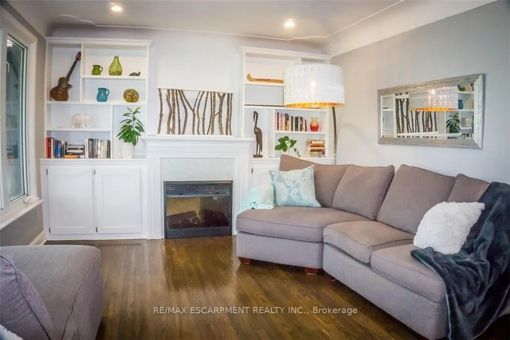 Photo 7 of 6465 Twenty Road E, Hamilton, Hannon — HOMEH