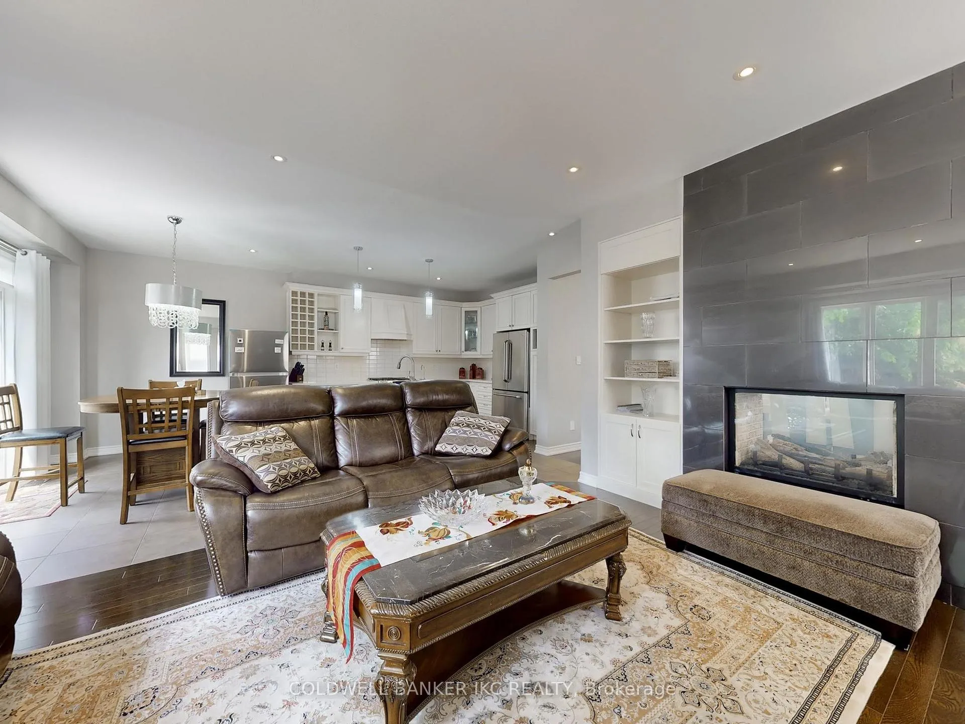 Photo 5 of 45 Forest Creek Drive, Kitchener, Doon South — HOMEH