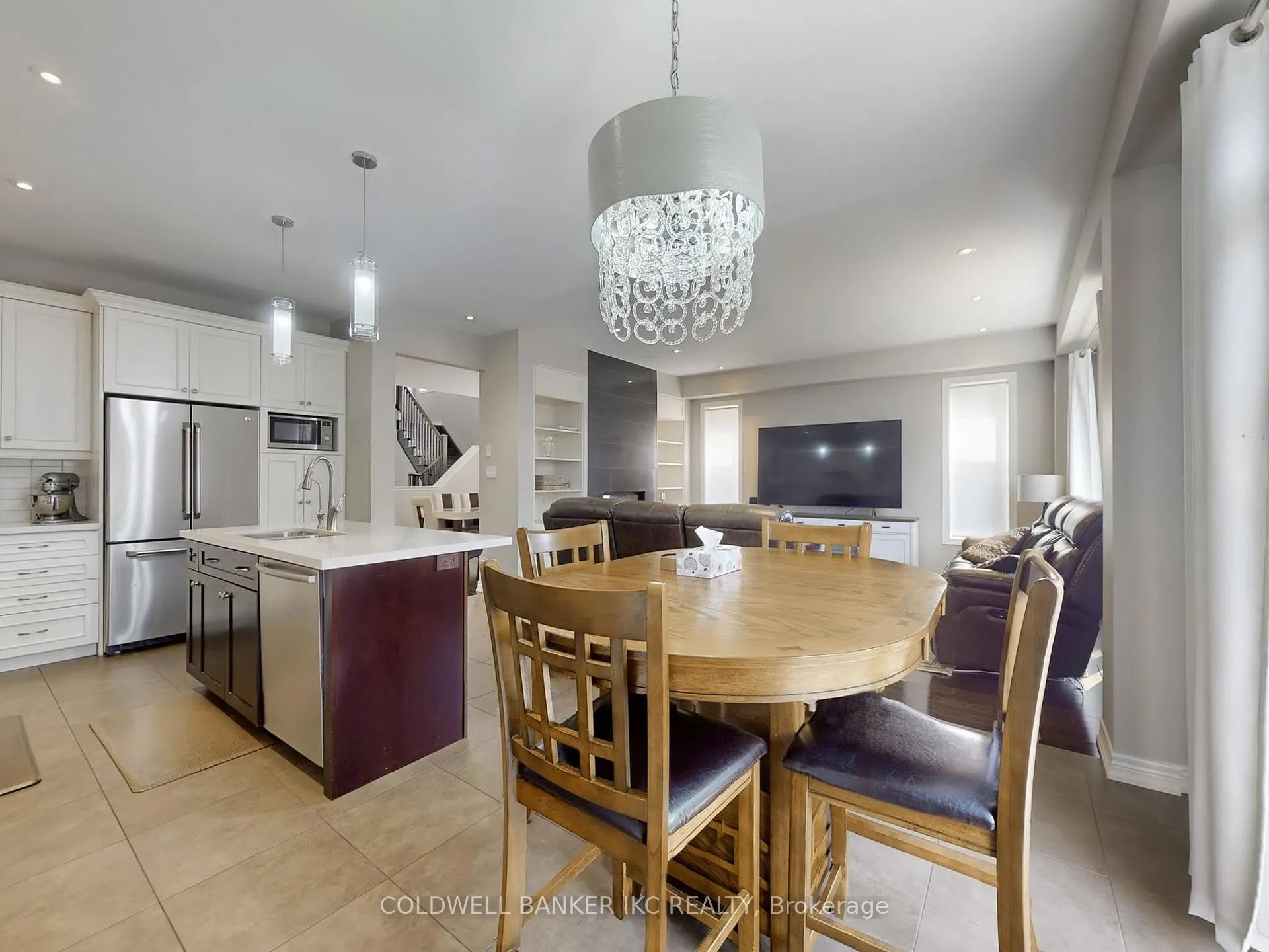 Photo 17 of 45 Forest Creek Drive, Kitchener, Doon South — HOMEH