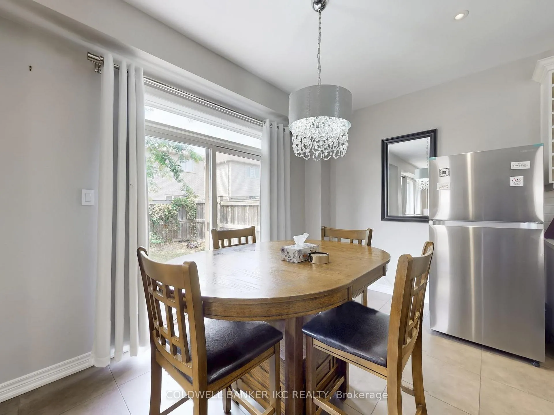 Photo 19 of 45 Forest Creek Drive, Kitchener, Doon South — HOMEH