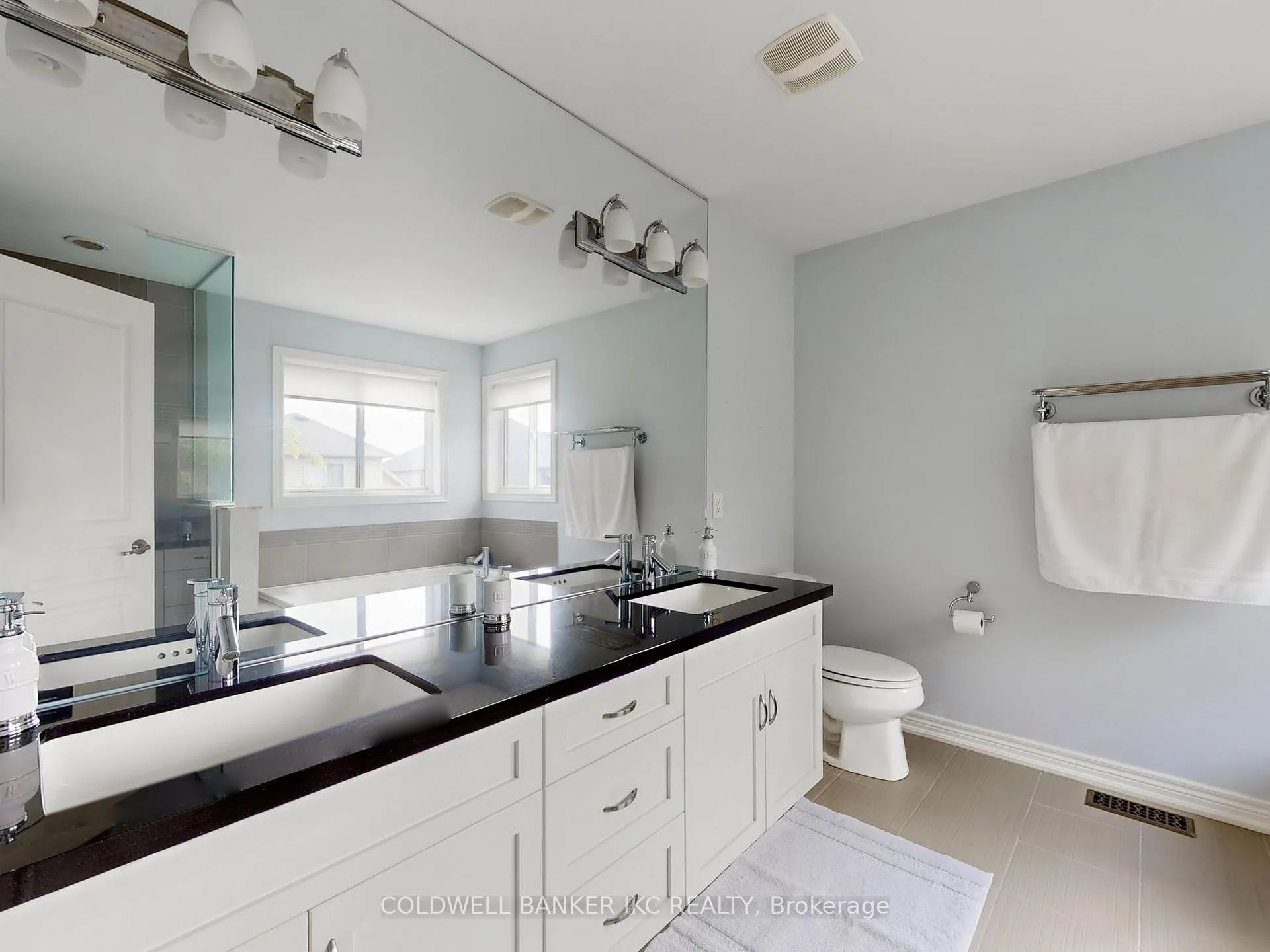 Photo 28 of 45 Forest Creek Drive, Kitchener, Doon South — HOMEH