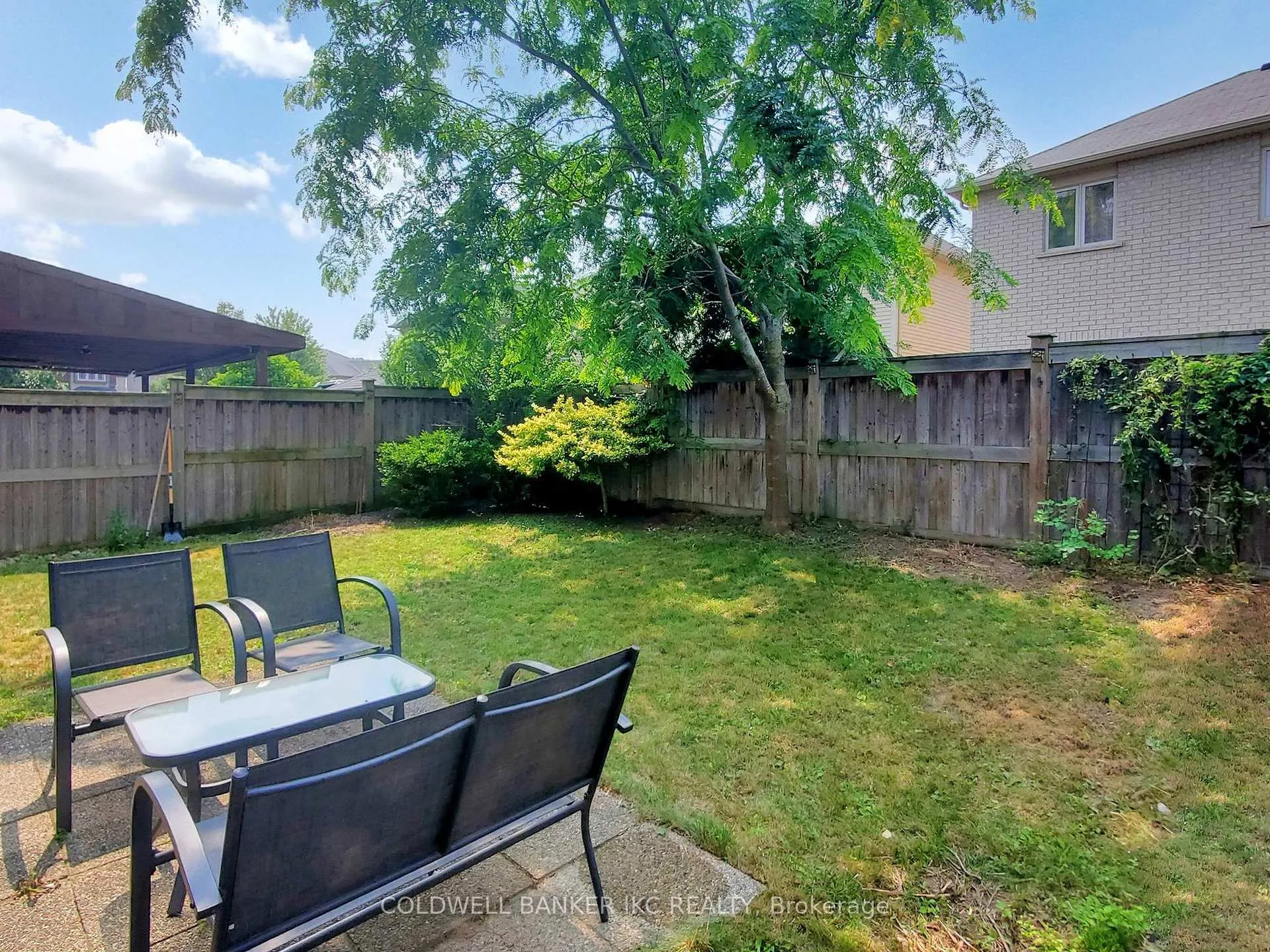 Photo 41 of 45 Forest Creek Drive, Kitchener, Doon South — HOMEH