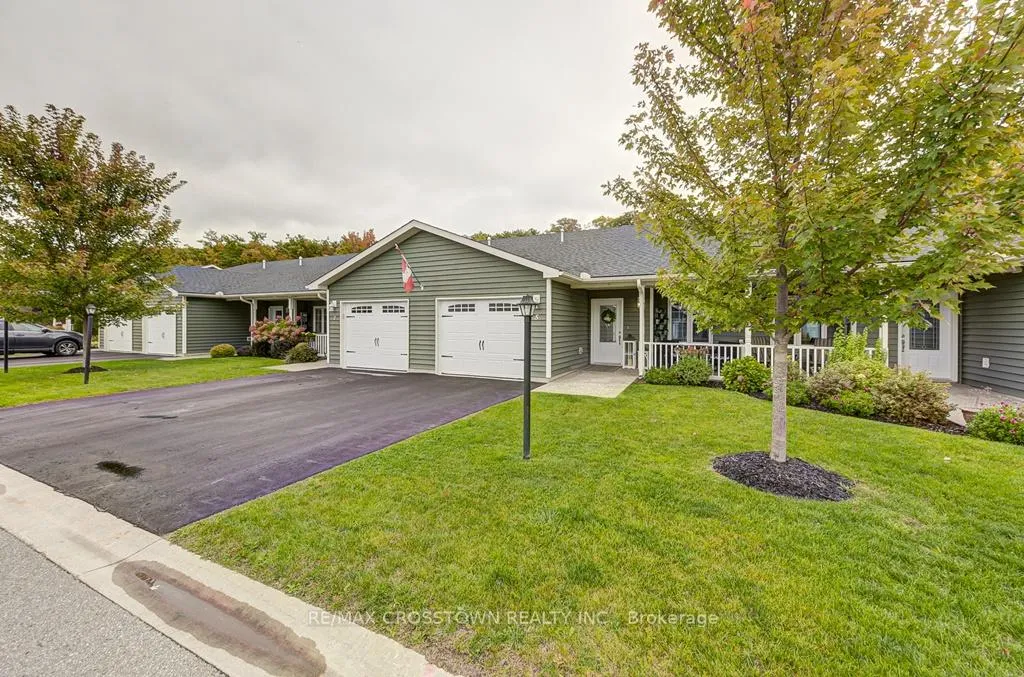 Photo 1 of 5 Chamberlain Crescent, Penetanguishene — HOMEH