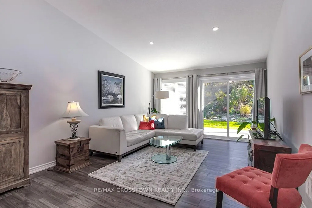 Photo 10 of 5 Chamberlain Crescent, Penetanguishene — HOMEH