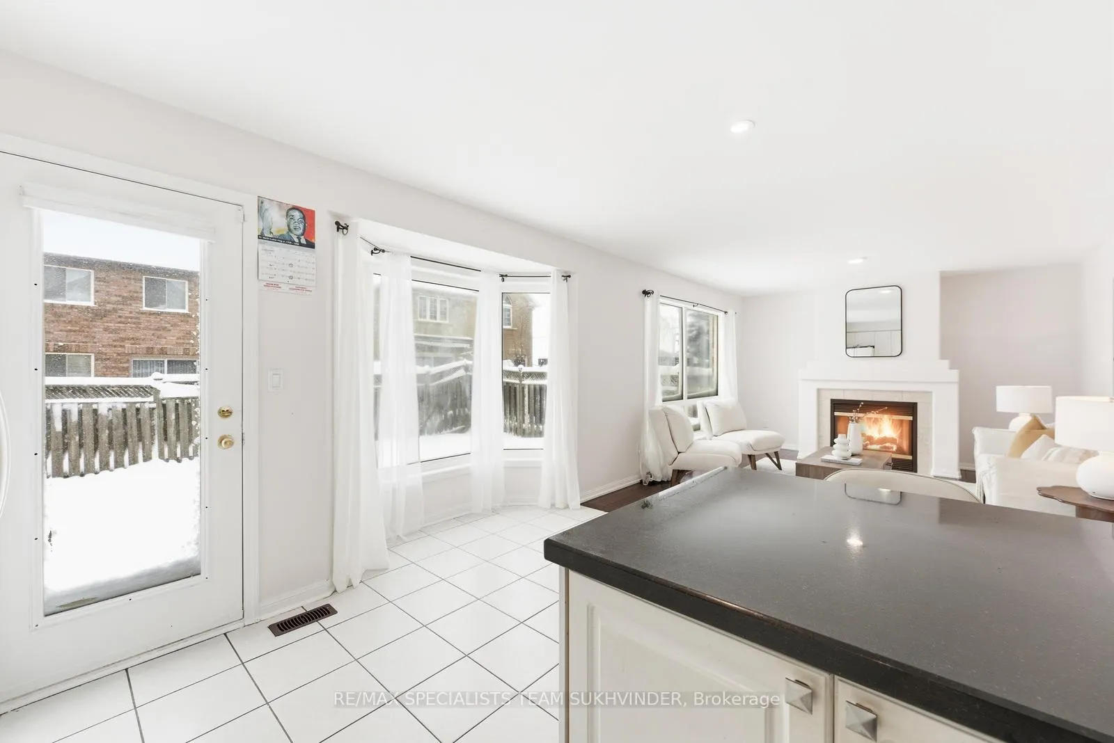 Photo 26 of 14 Tower Bridge Crescent, Markham, Berczy — HOMEH
