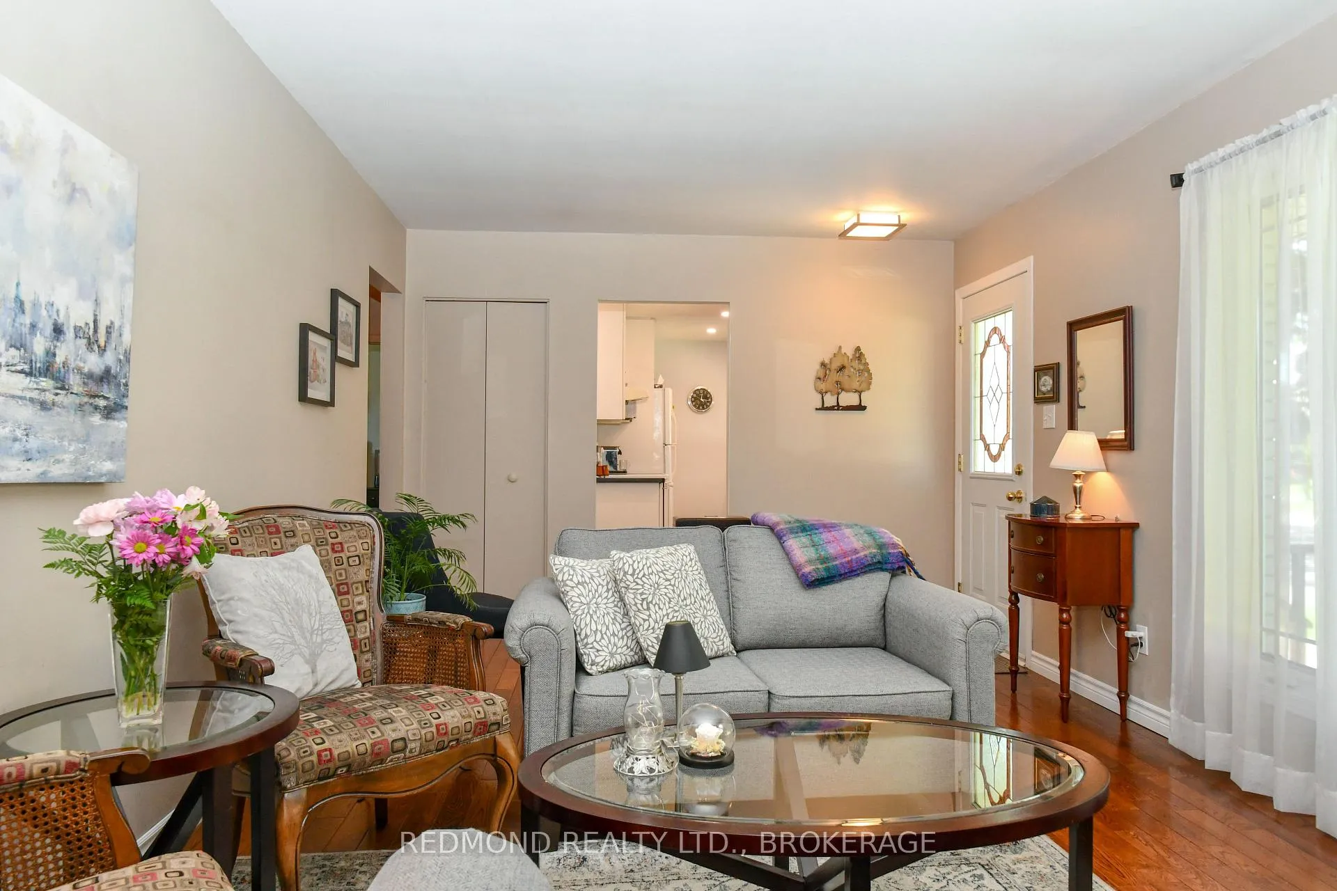 Photo 7 of 475 Pine Street E, Gananoque — HOMEH