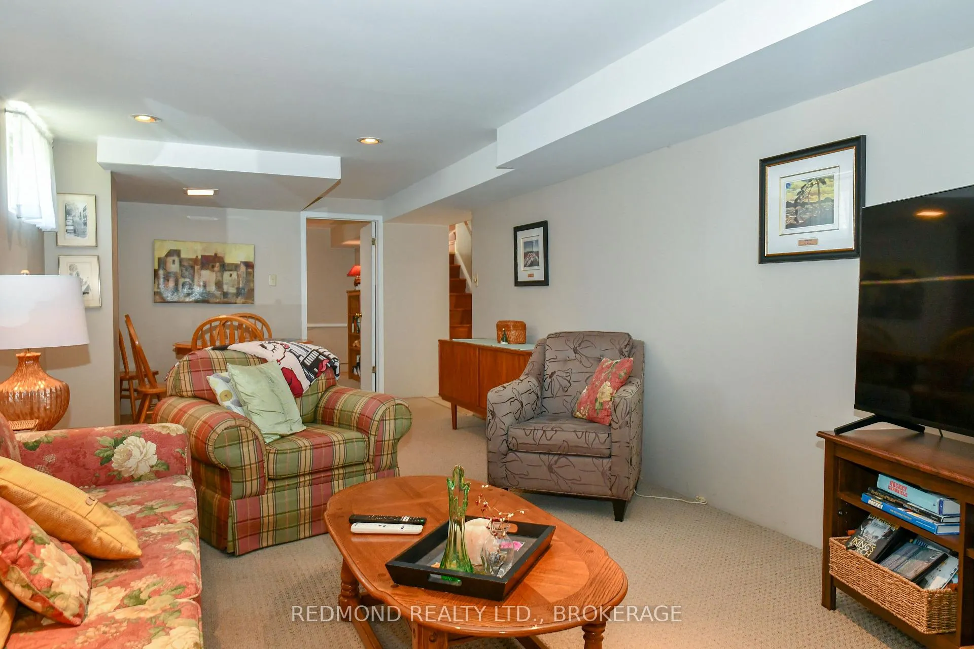 Photo 25 of 475 Pine Street E, Gananoque — HOMEH