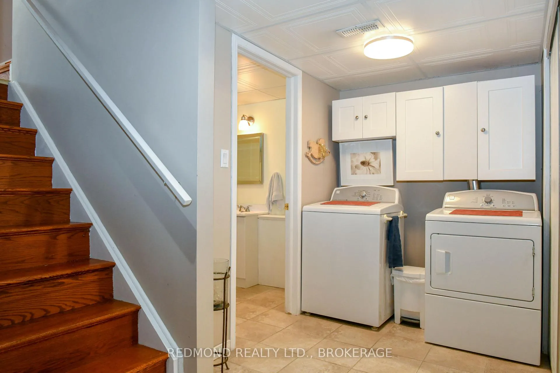 Photo 28 of 475 Pine Street E, Gananoque — HOMEH