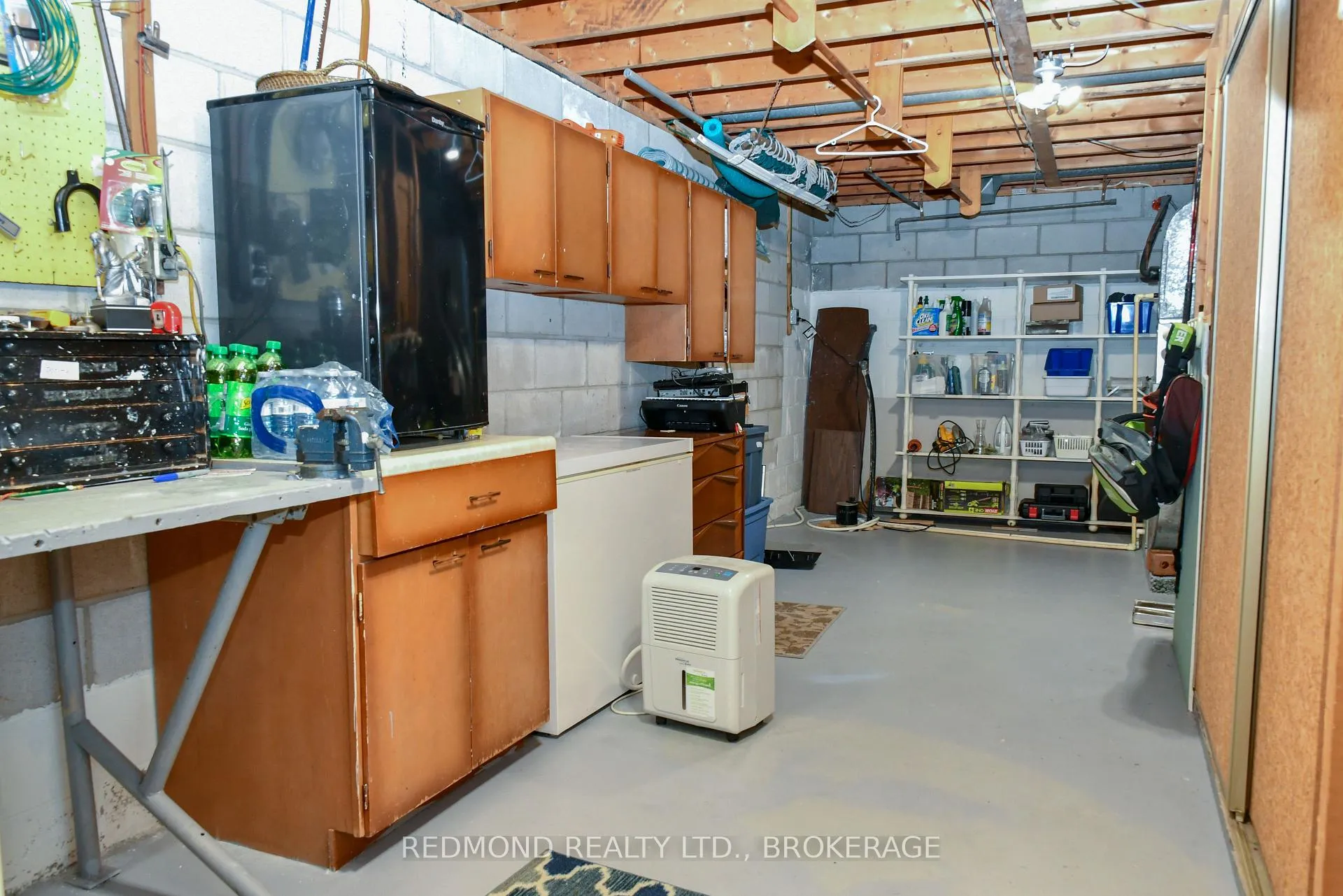 Photo 30 of 475 Pine Street E, Gananoque — HOMEH
