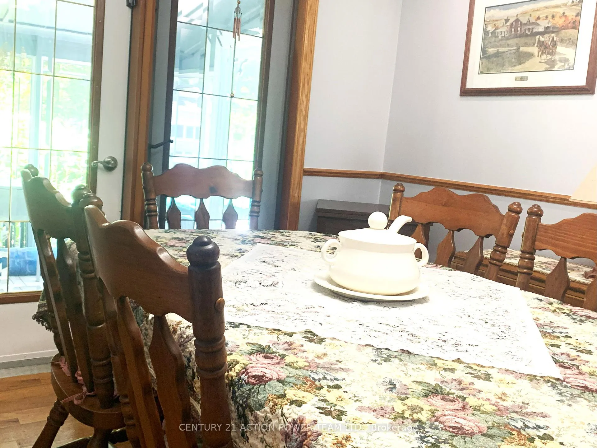 Photo 15 of 5295 Thunder Road, Ottawa, Carlsbad Springs — HOMEH