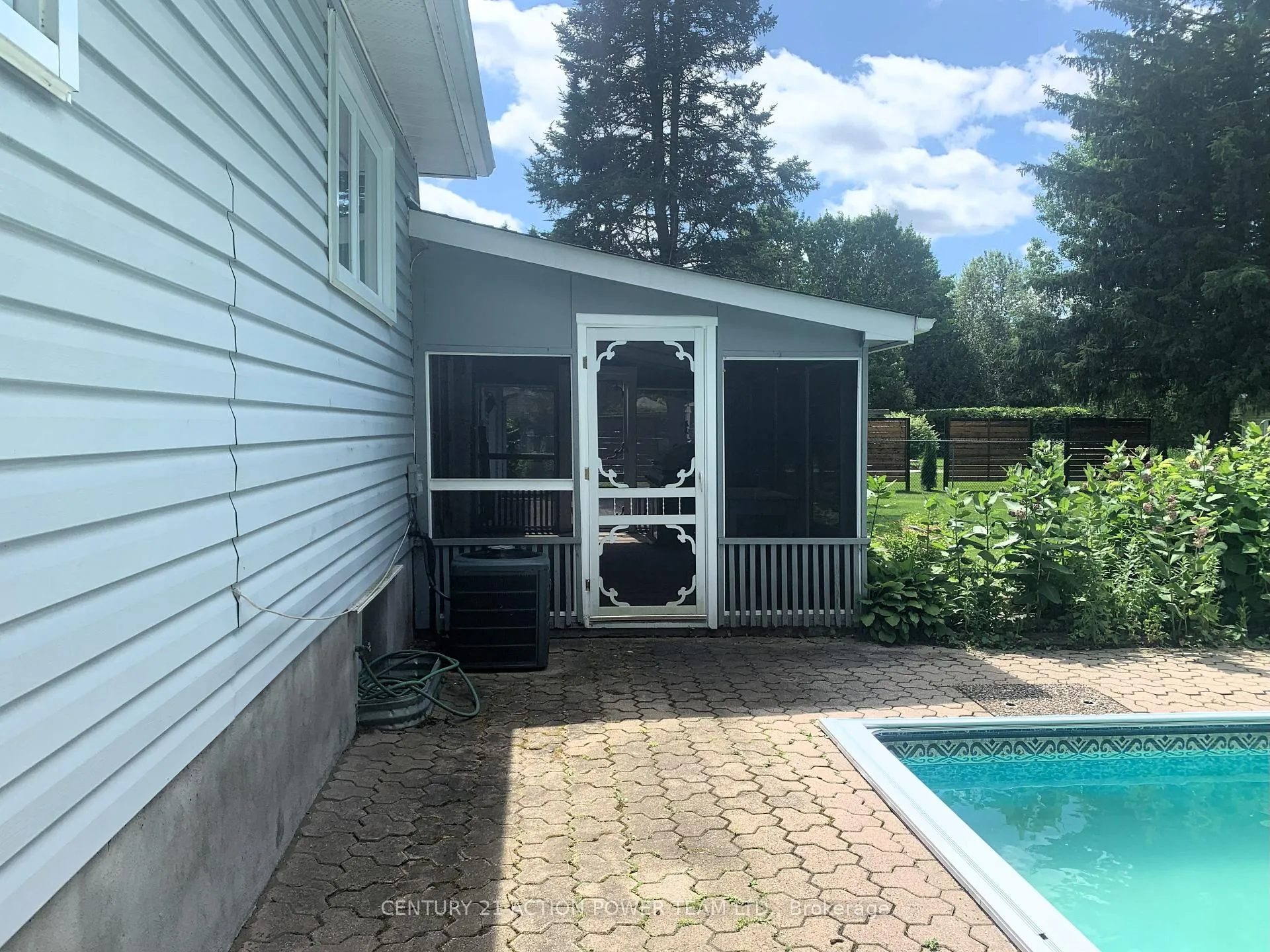 Photo 31 of 5295 Thunder Road, Ottawa, Carlsbad Springs — HOMEH