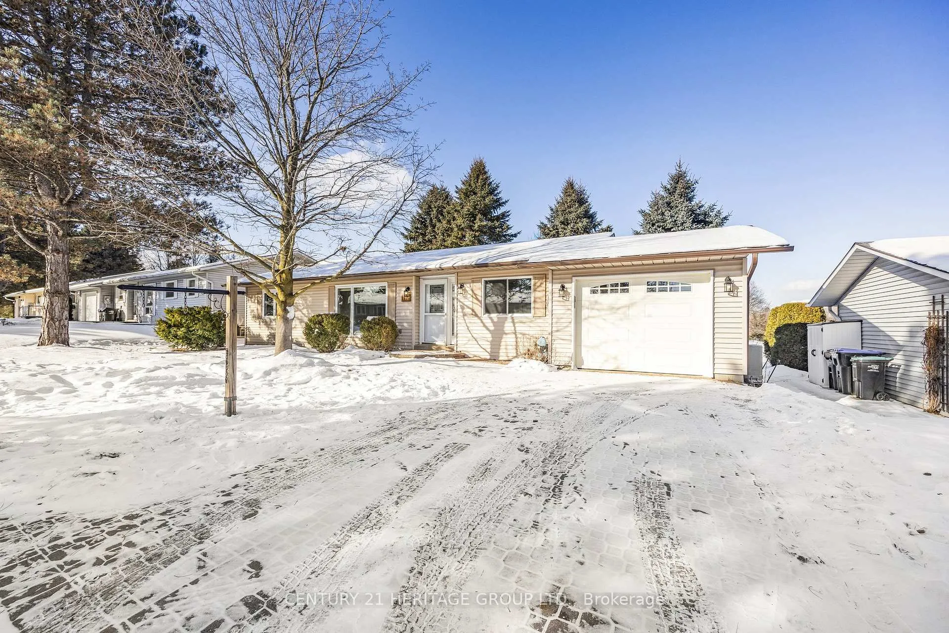 Photo 5 of 116 Tecumseth Pines Drive, New Tecumseth, Rural New Tecumseth — HOMEH
