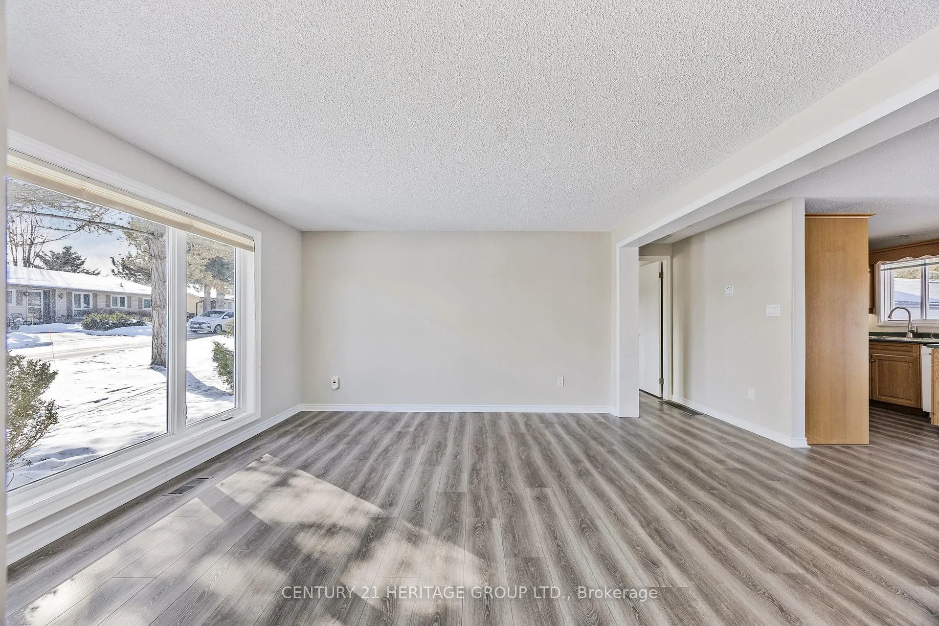 Photo 13 of 116 Tecumseth Pines Drive, New Tecumseth, Rural New Tecumseth — HOMEH