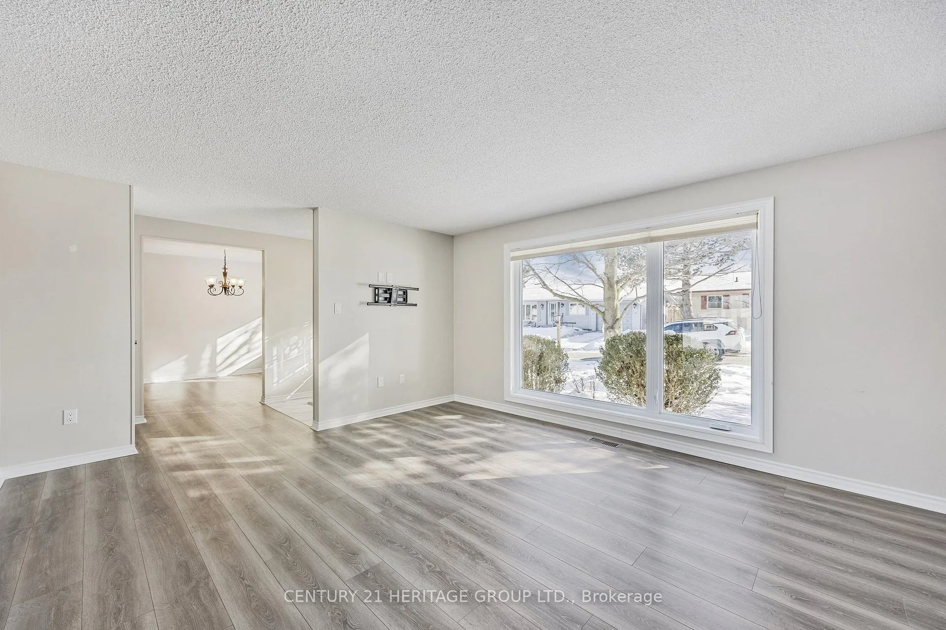 Photo 16 of 116 Tecumseth Pines Drive, New Tecumseth, Rural New Tecumseth — HOMEH