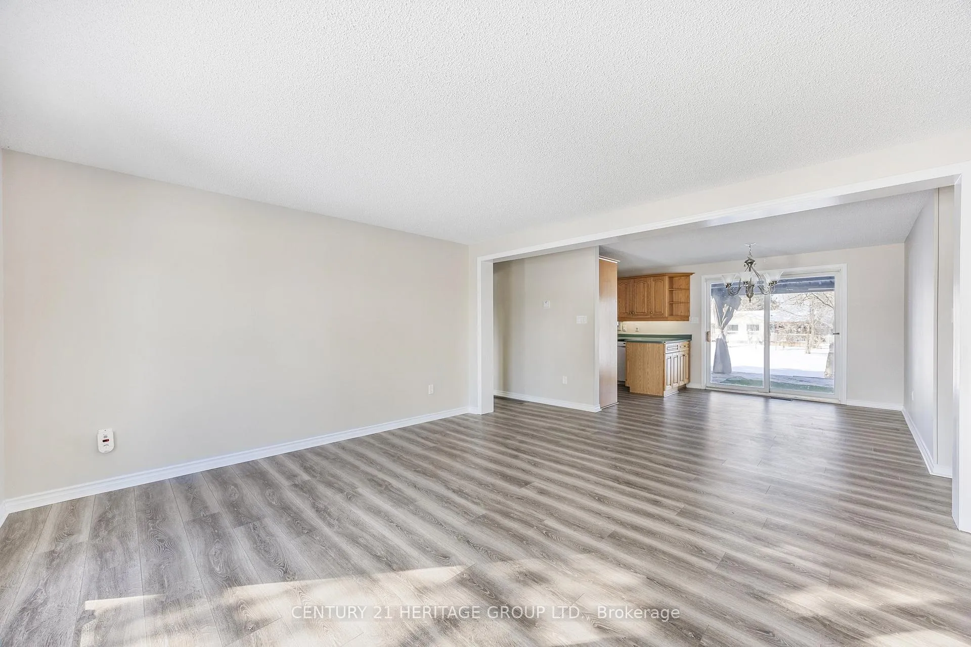 Photo 18 of 116 Tecumseth Pines Drive, New Tecumseth, Rural New Tecumseth — HOMEH