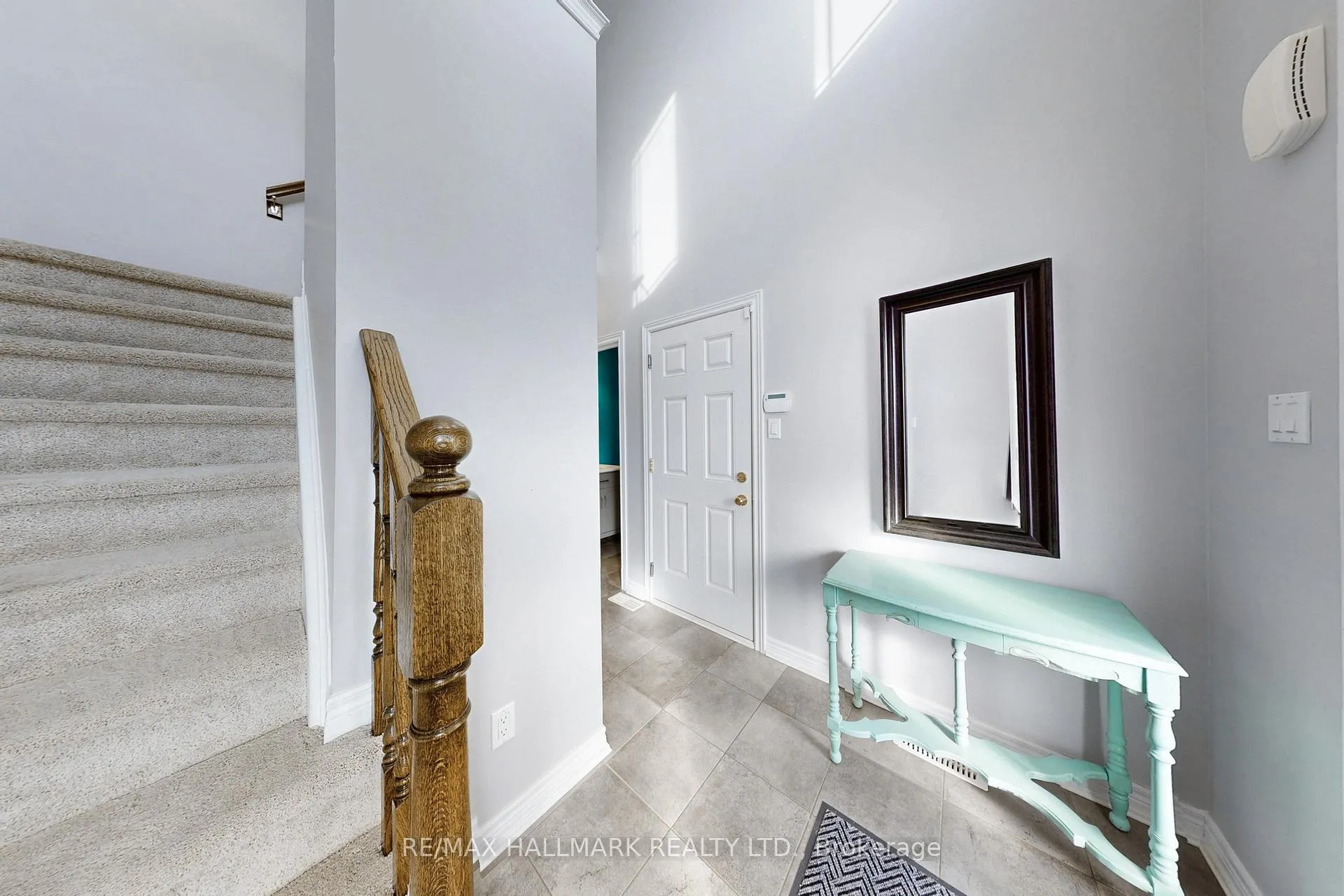 Photo 17 of 32 Burt Avenue, New Tecumseth, Alliston — HOMEH