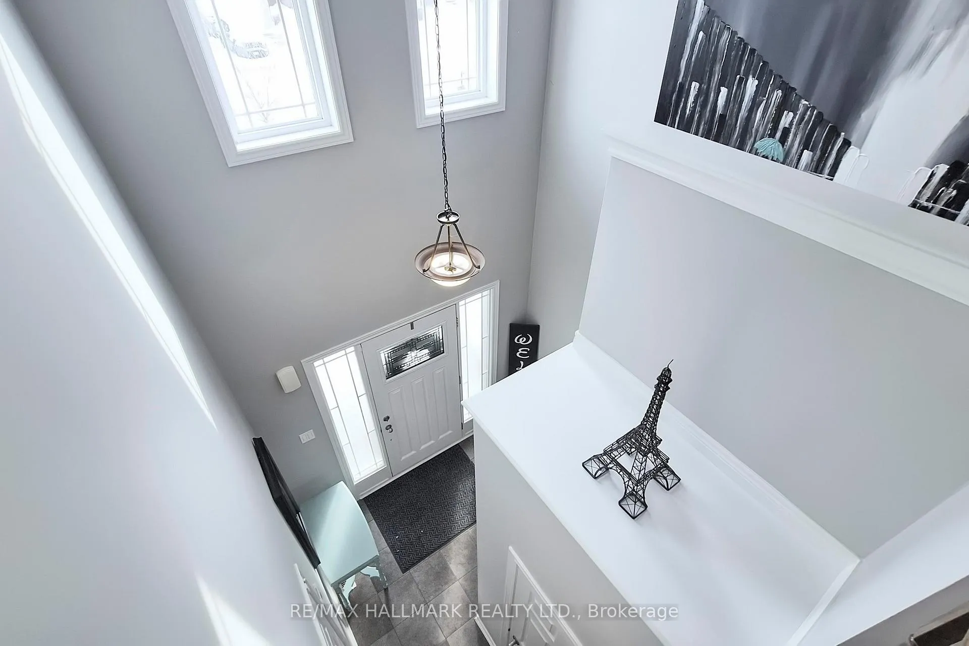 Photo 18 of 32 Burt Avenue, New Tecumseth, Alliston — HOMEH