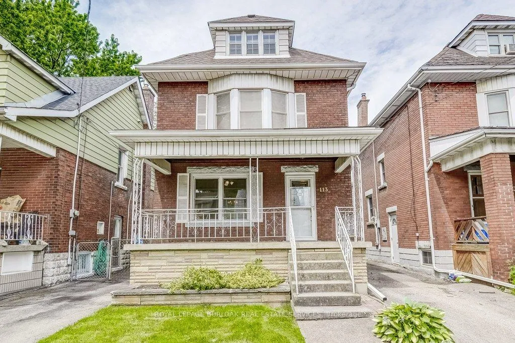 Front of 113 Kensington Avenue N