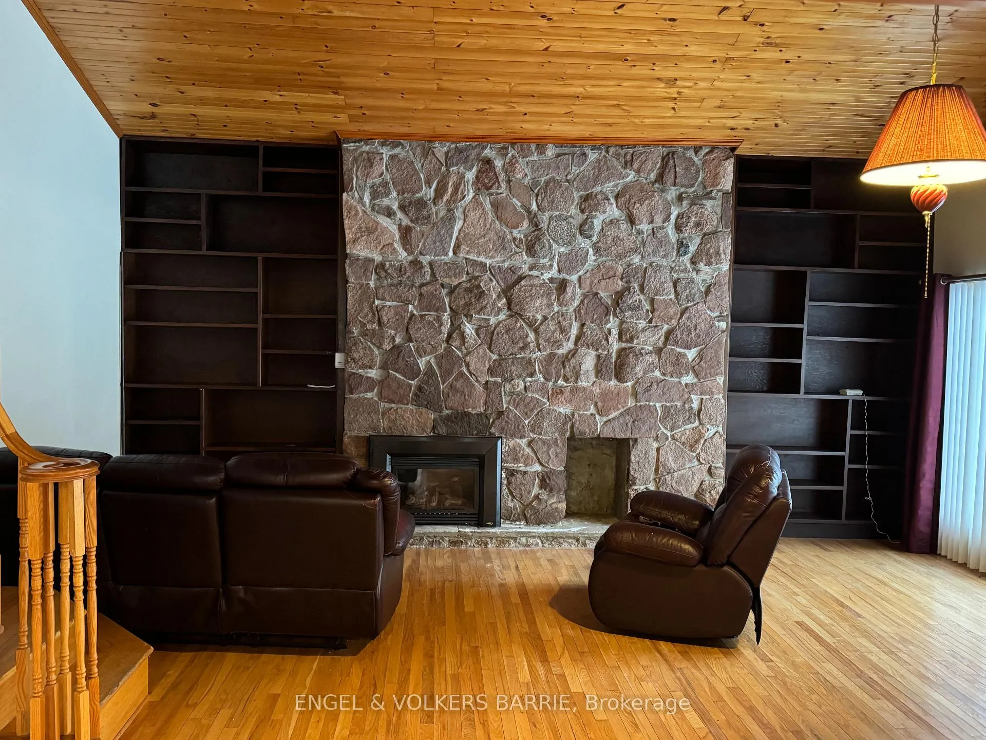Photo 8 of 1007 Dewey Street, Highlands East, Glamorgan — HOMEH
