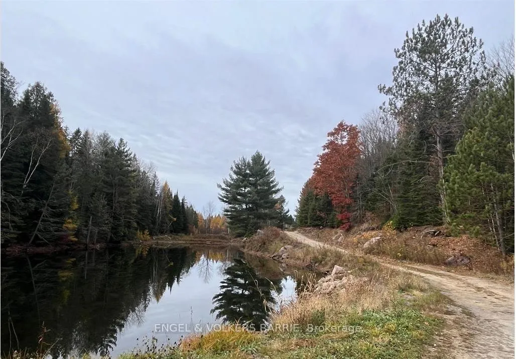 Photo 28 of 1007 Dewey Street, Highlands East, Glamorgan — HOMEH
