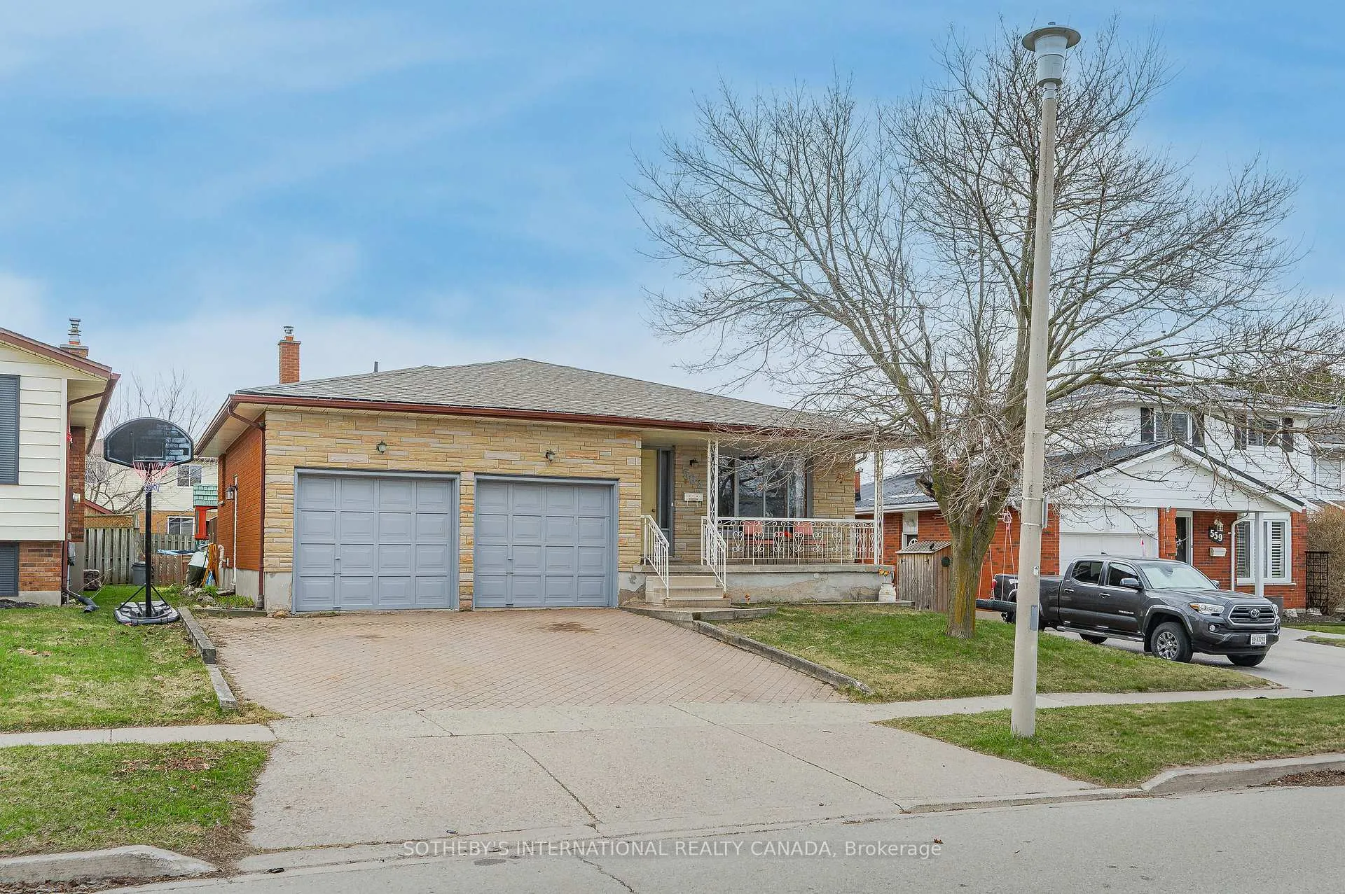 Photo 1 of 563 Champlain Boulevard, Cambridge — HOMEH
