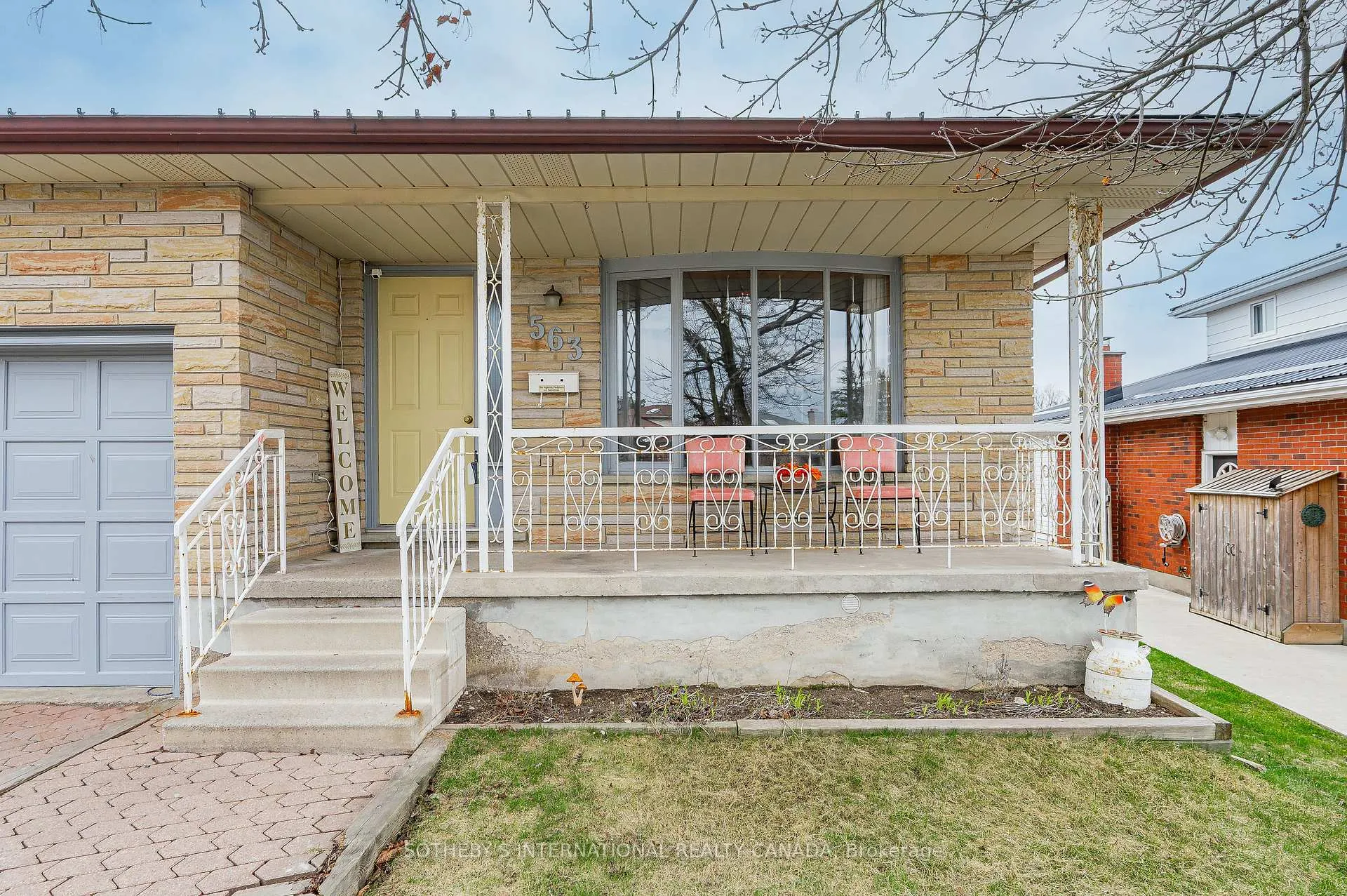 Photo 2 of 563 Champlain Boulevard, Cambridge — HOMEH