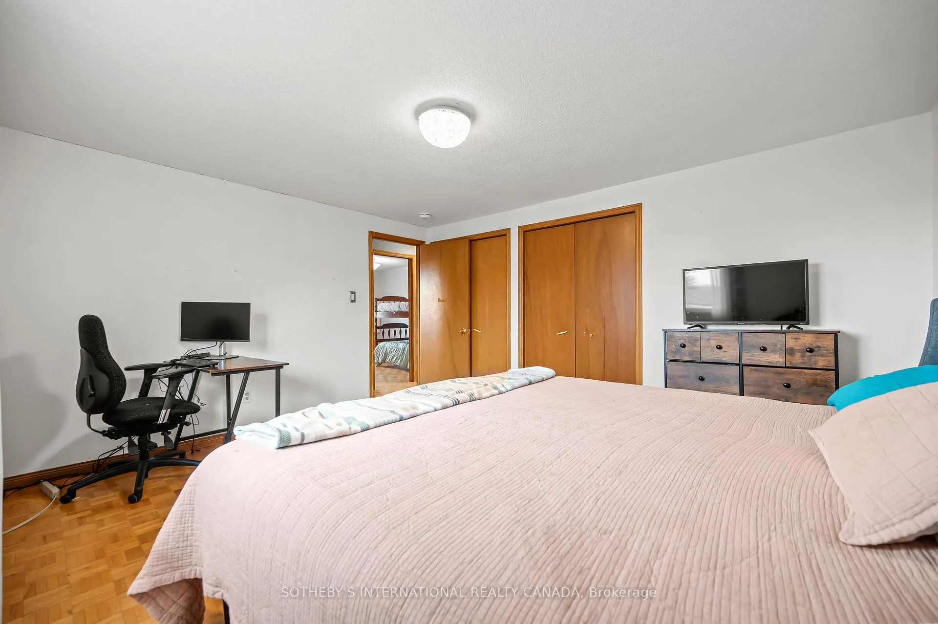 Photo 19 of 563 Champlain Boulevard, Cambridge — HOMEH