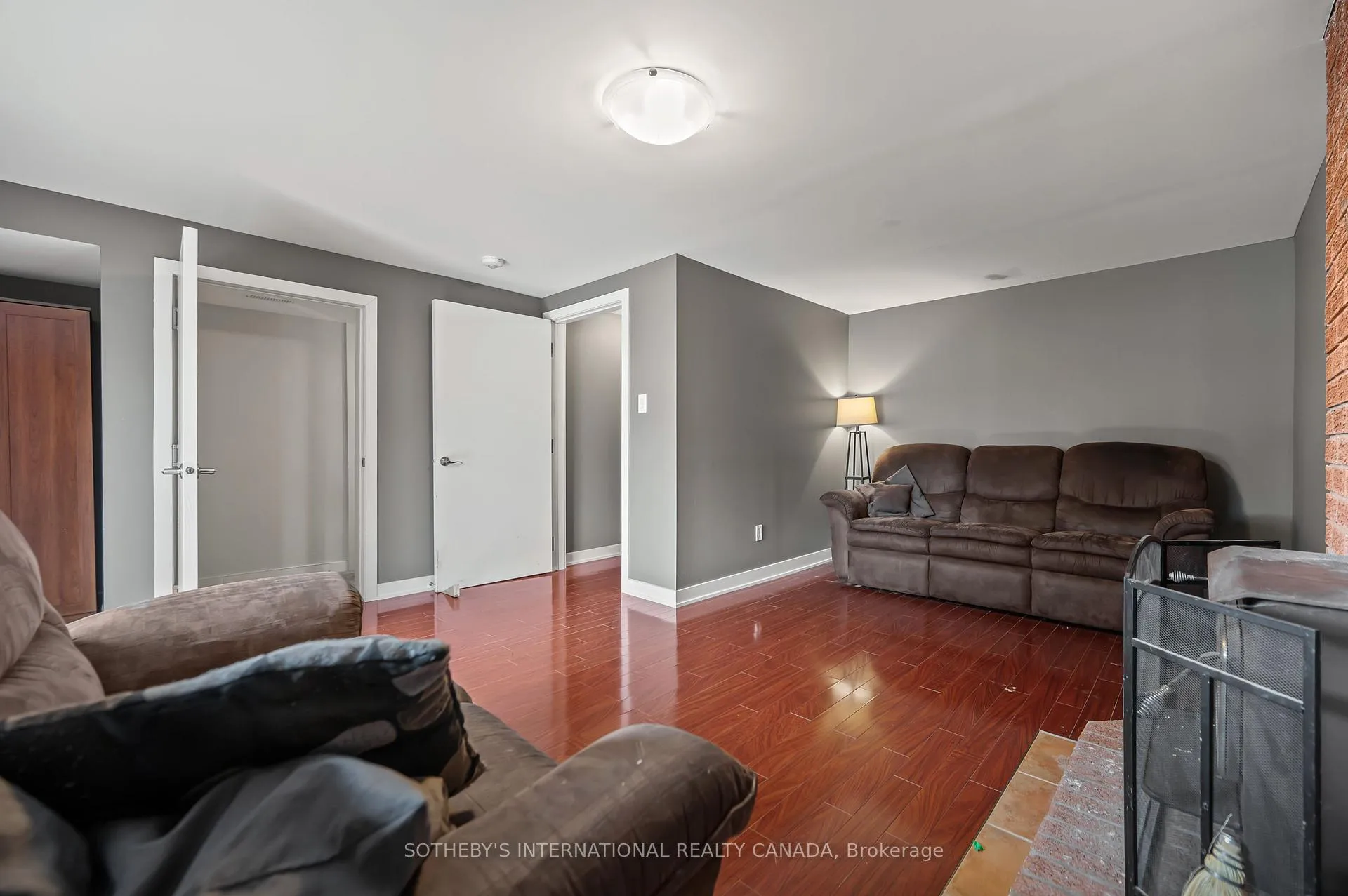 Photo 29 of 563 Champlain Boulevard, Cambridge — HOMEH