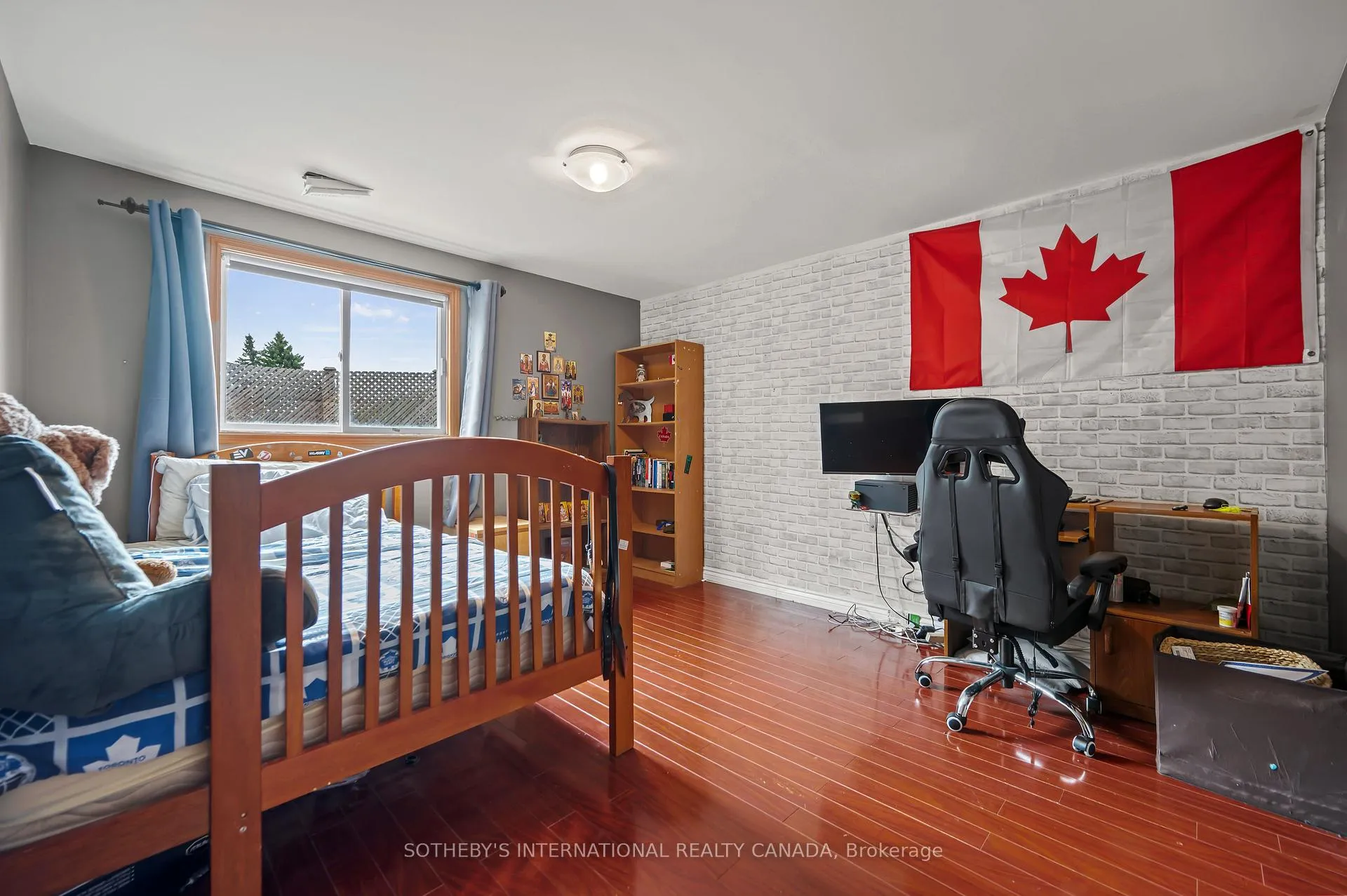 Photo 30 of 563 Champlain Boulevard, Cambridge — HOMEH