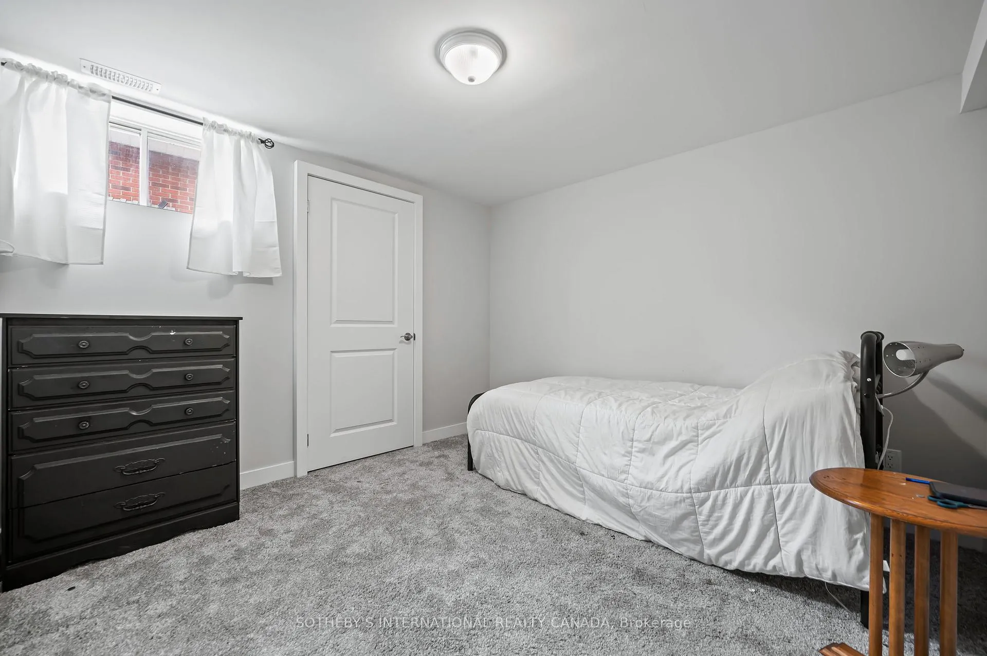 Photo 36 of 563 Champlain Boulevard, Cambridge — HOMEH