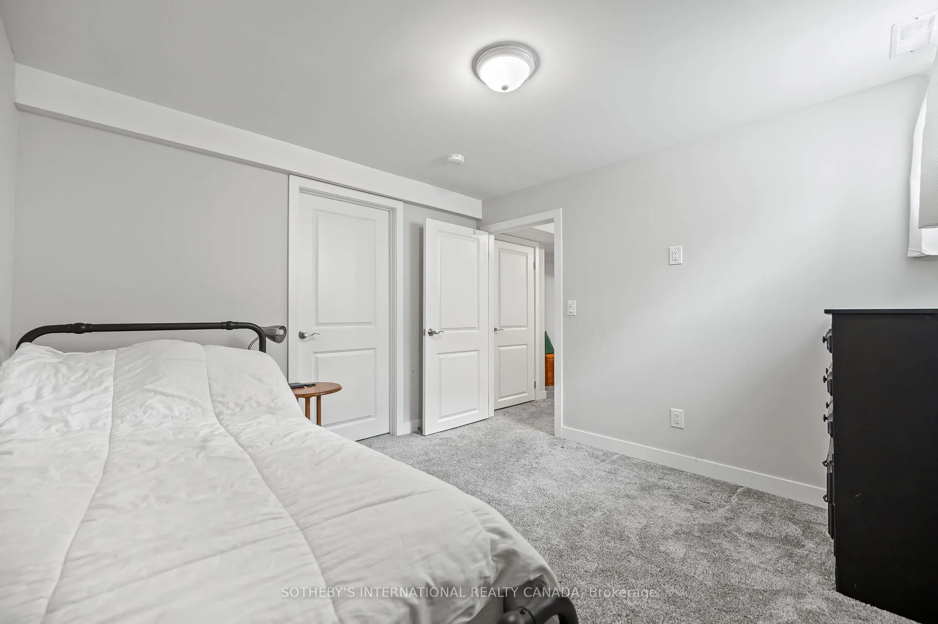 Photo 37 of 563 Champlain Boulevard, Cambridge — HOMEH