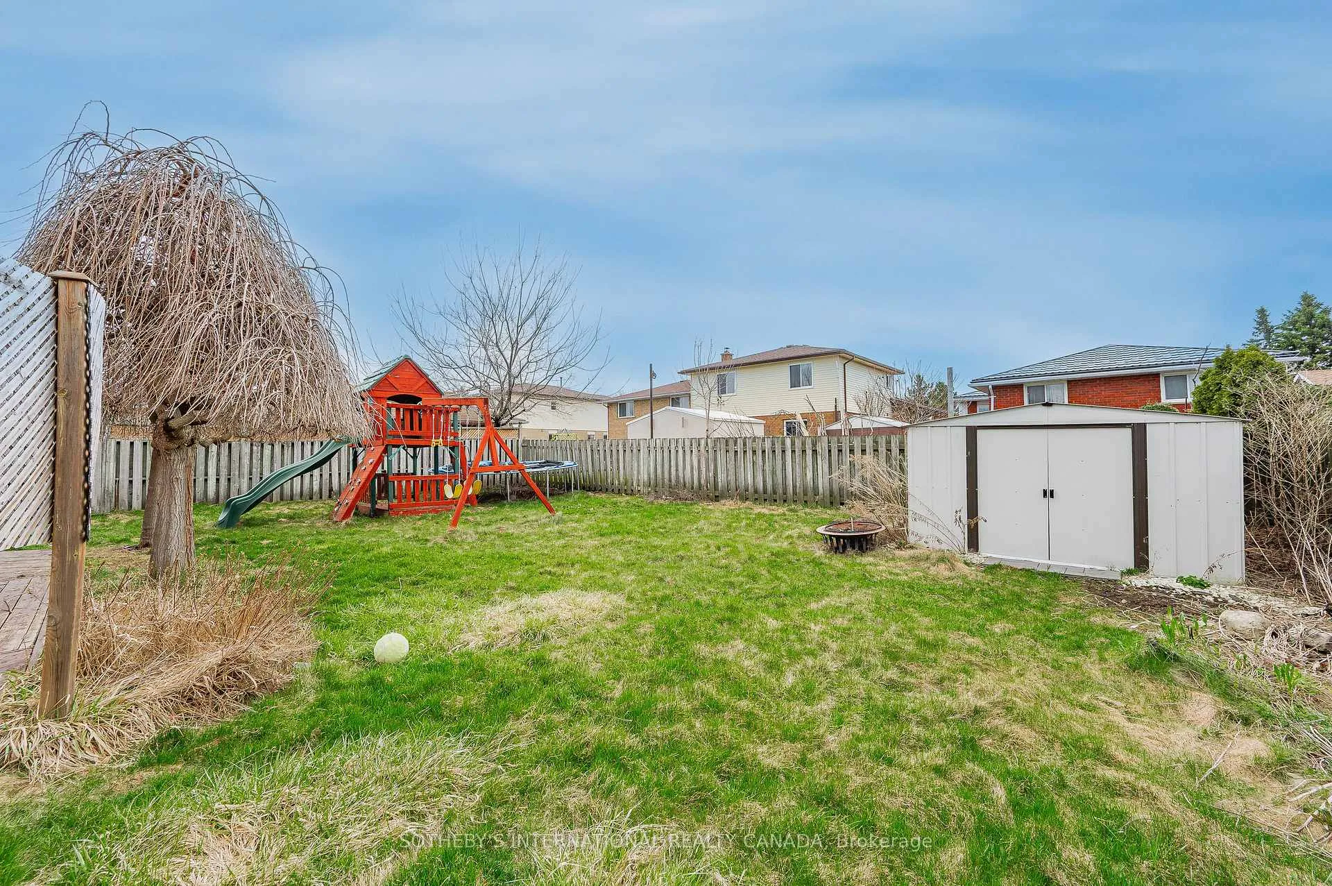 Photo 47 of 563 Champlain Boulevard, Cambridge — HOMEH