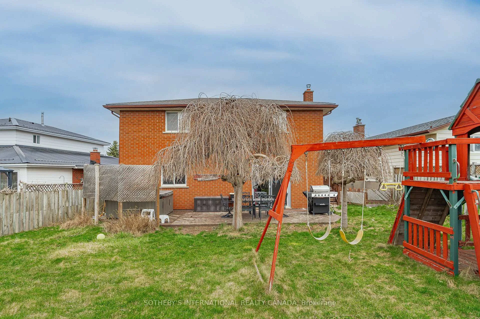 Photo 49 of 563 Champlain Boulevard, Cambridge — HOMEH