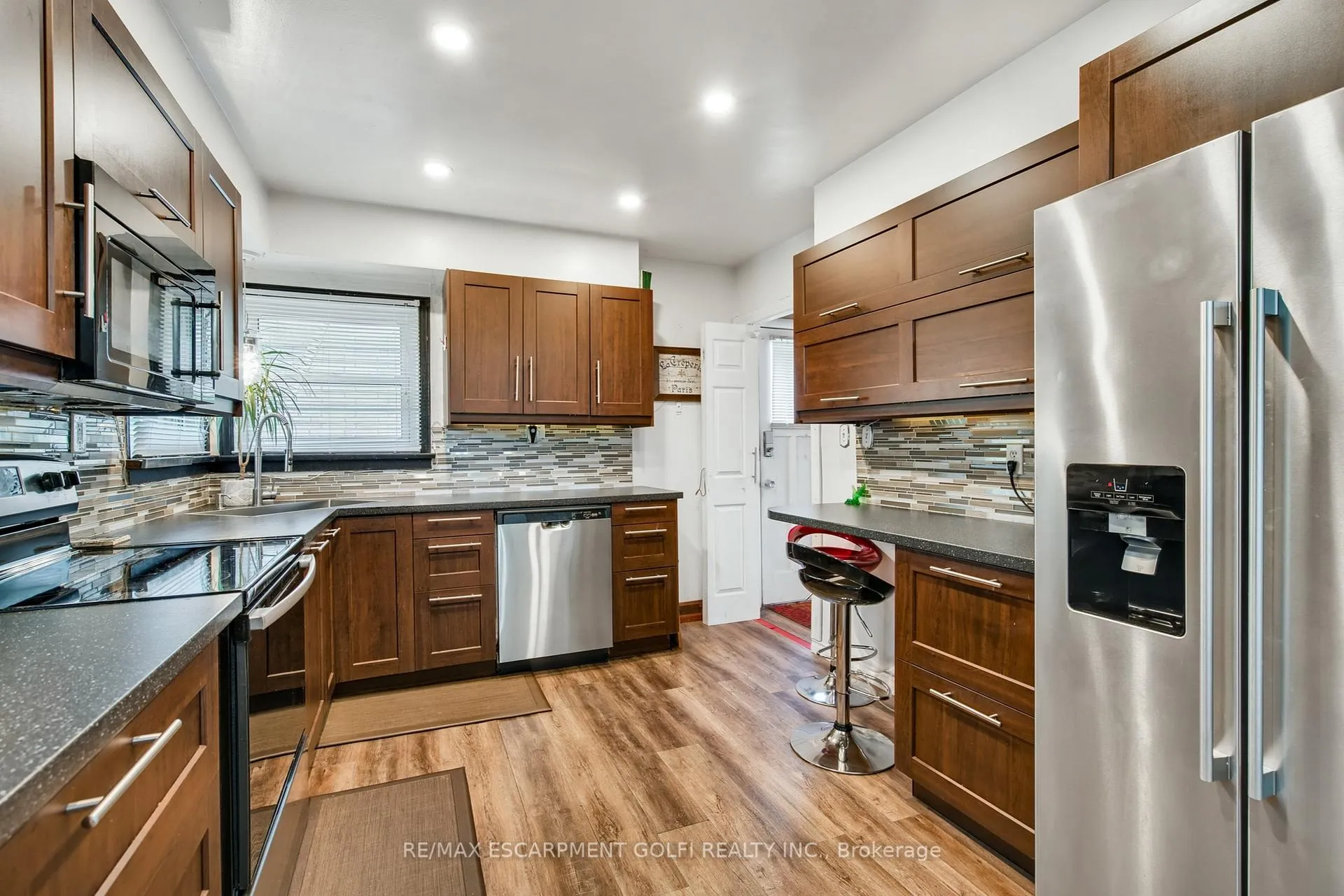 Photo 17 of 271 Margaret Avenue, Hamilton, Stoney Creek — HOMEH