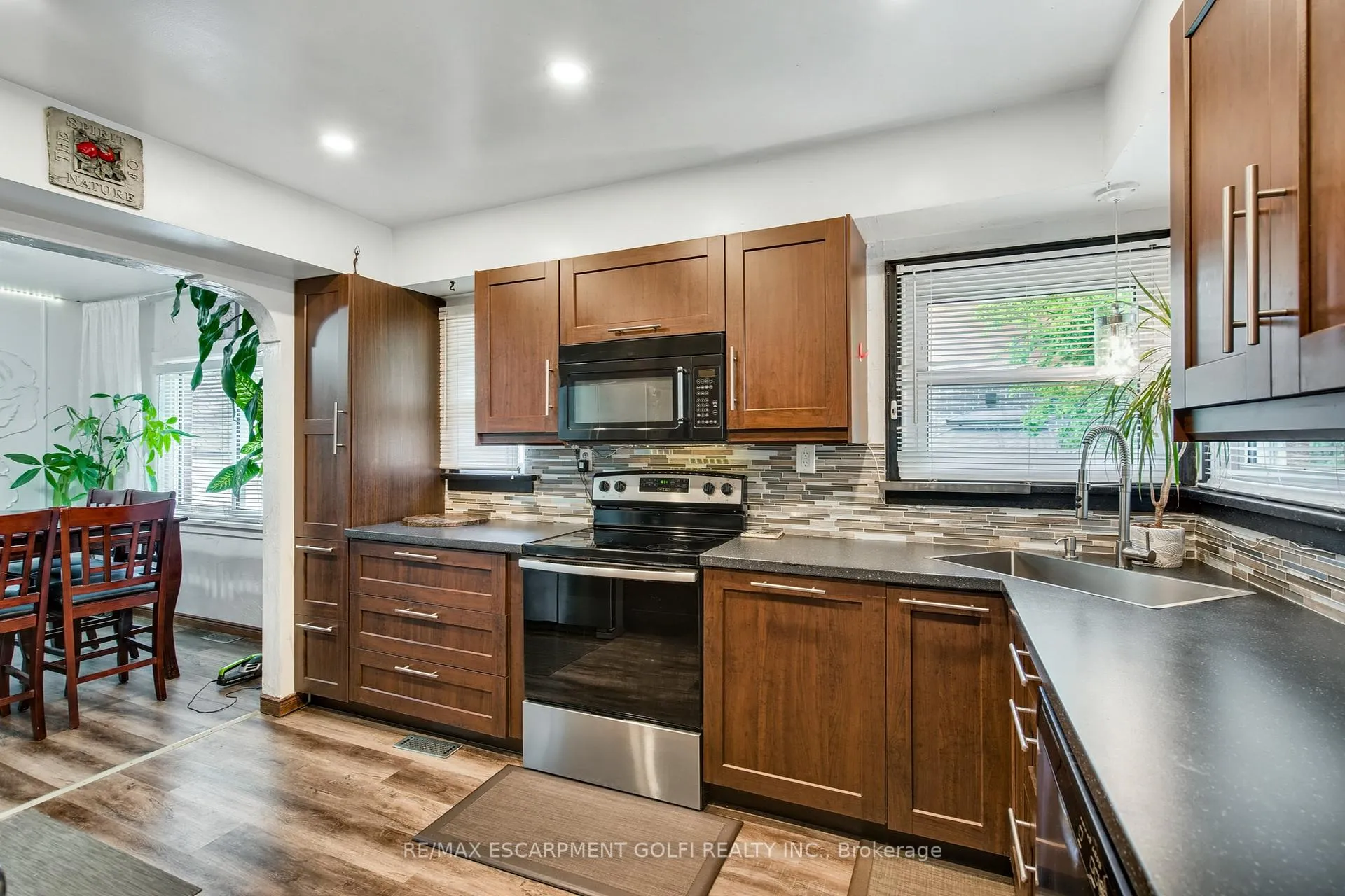 Photo 19 of 271 Margaret Avenue, Hamilton, Stoney Creek — HOMEH