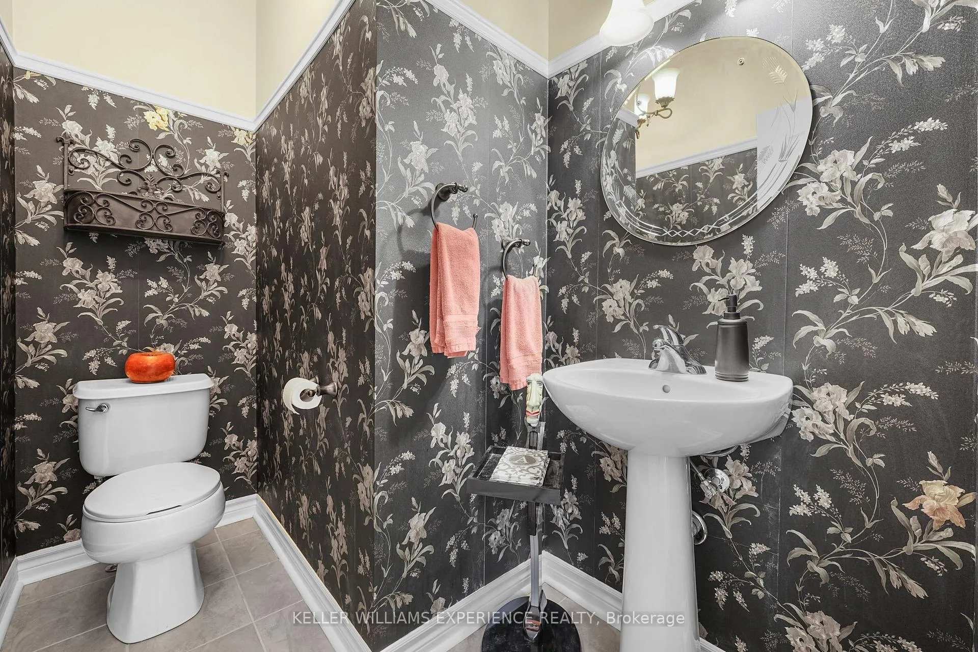 Photo 16 of 31 Collier Crescent, Essa, Angus — HOMEH