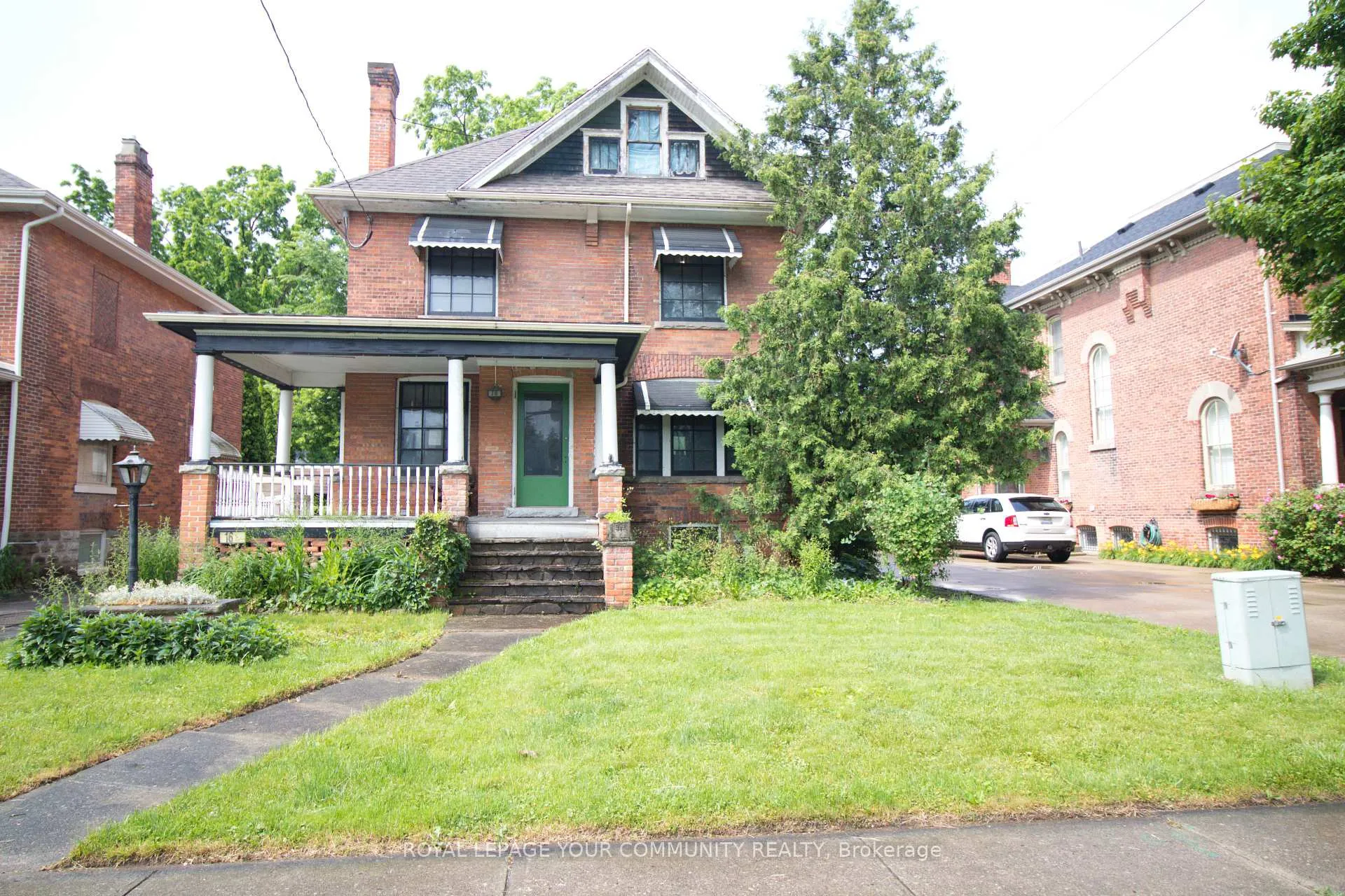 Front of 16 West Street