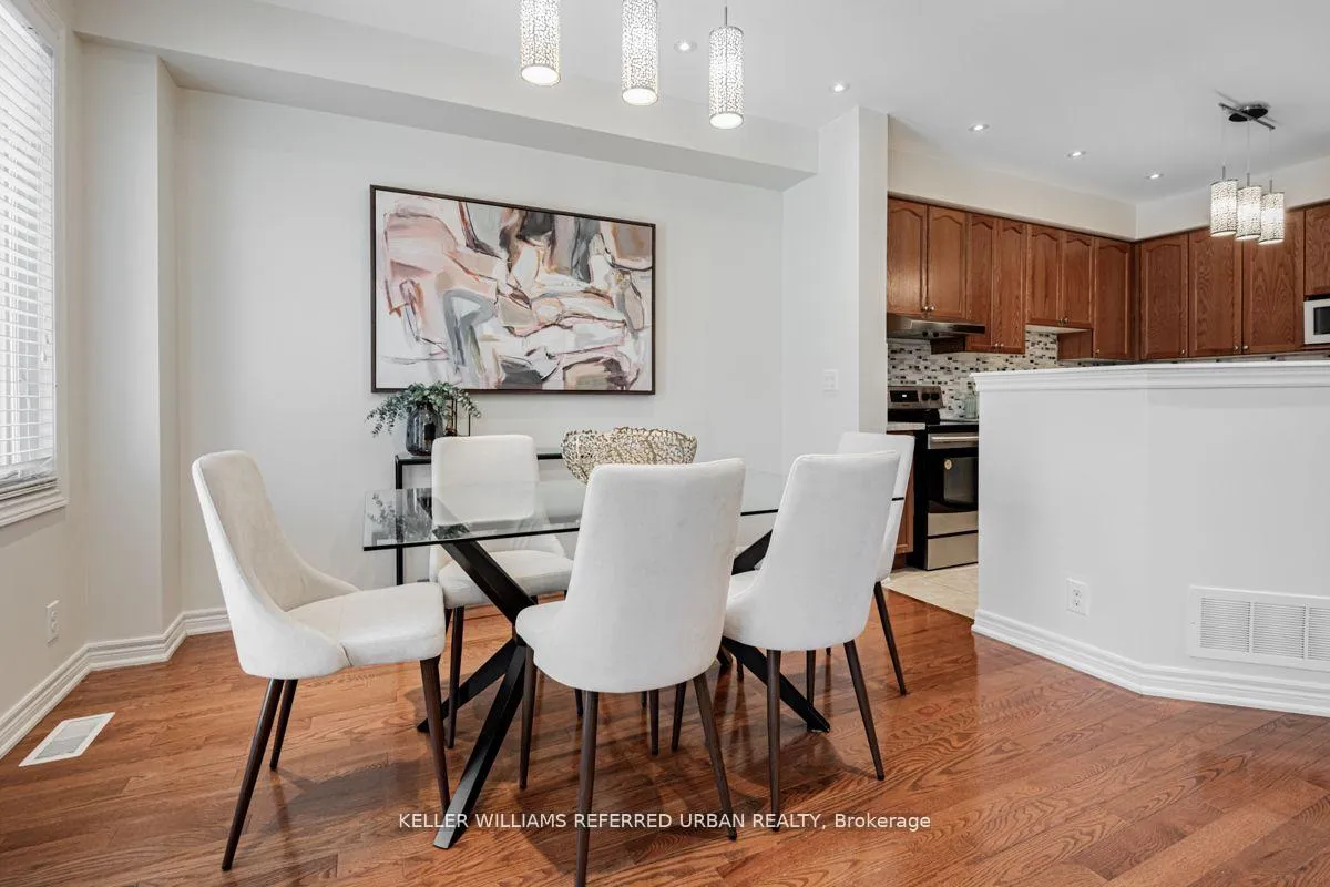 Photo 11 of 105 Southdown Avenue, Vaughan, Patterson — HOMEH