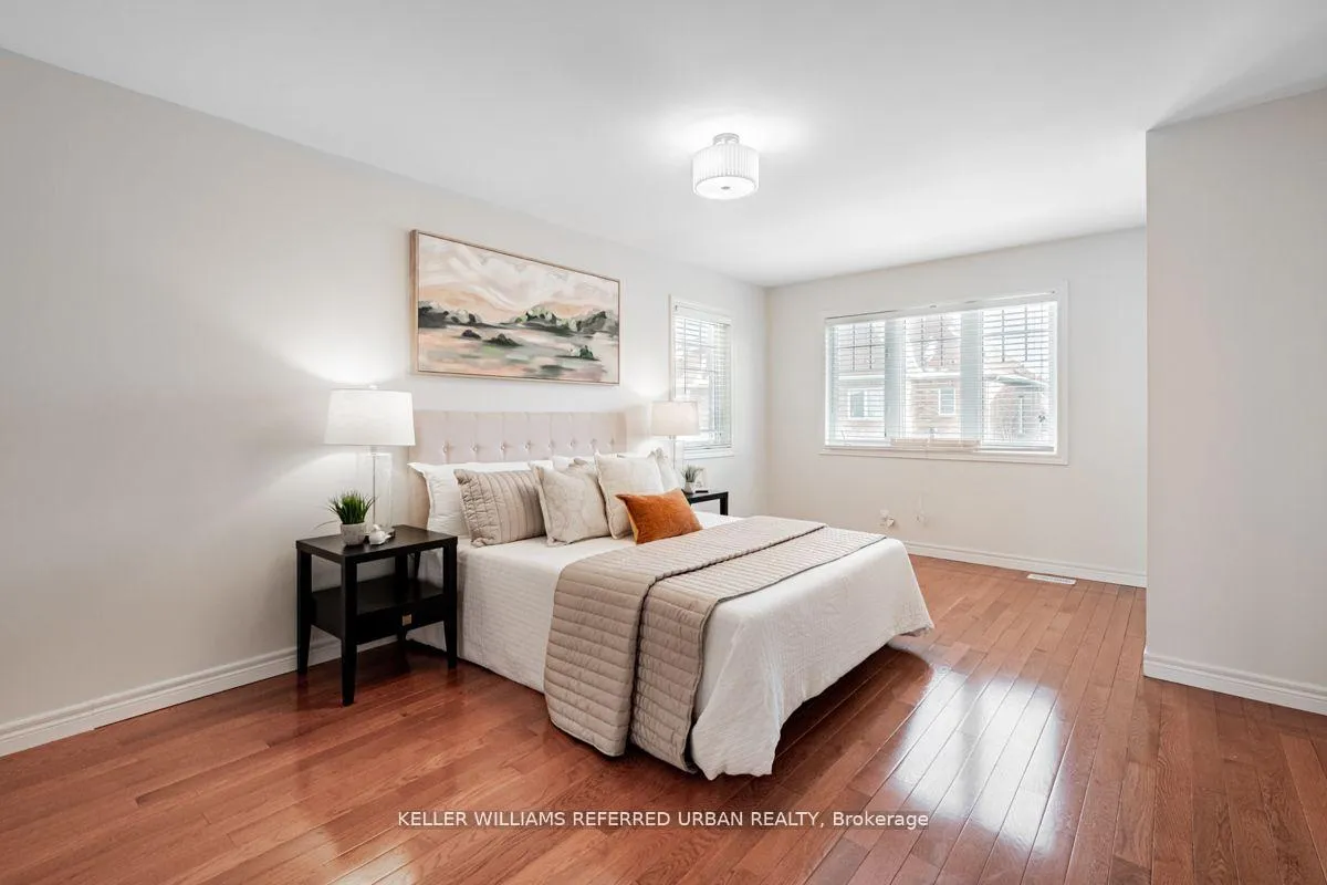 Photo 17 of 105 Southdown Avenue, Vaughan, Patterson — HOMEH