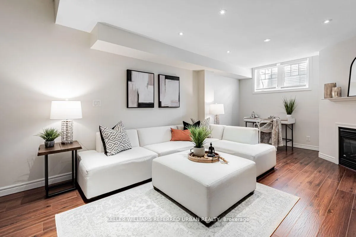 Photo 26 of 105 Southdown Avenue, Vaughan, Patterson — HOMEH