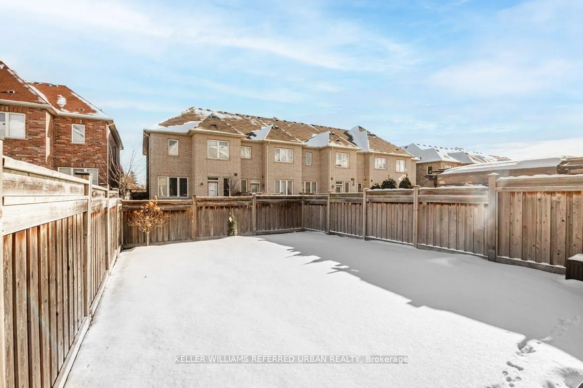 Photo 30 of 105 Southdown Avenue, Vaughan, Patterson — HOMEH