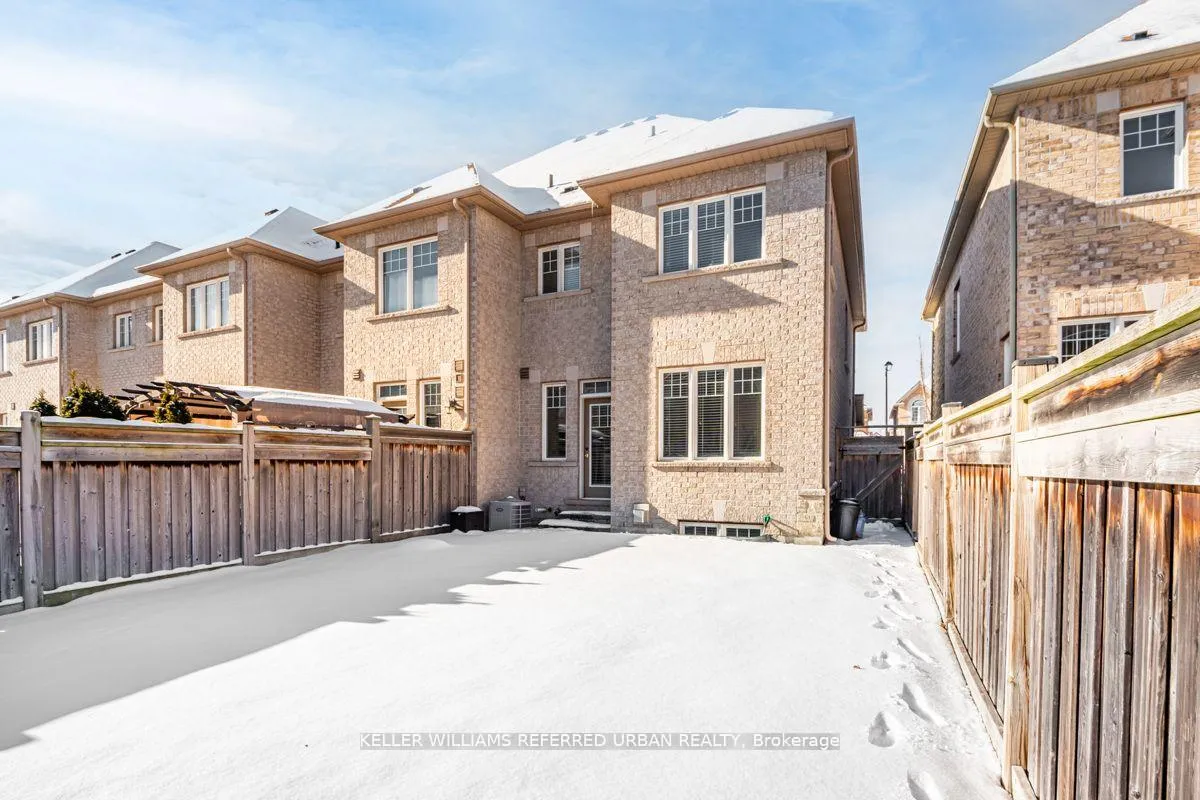 Photo 31 of 105 Southdown Avenue, Vaughan, Patterson — HOMEH