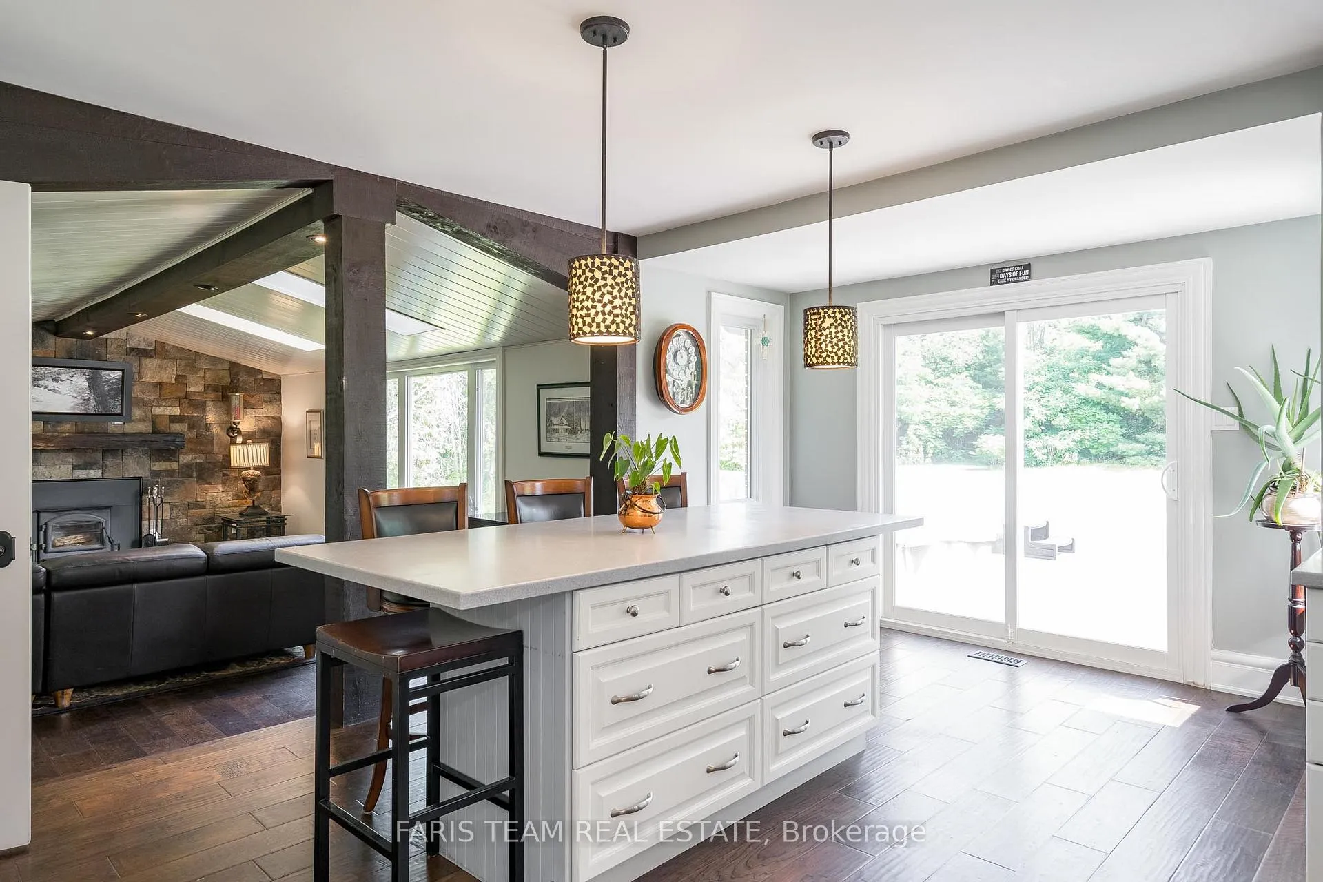Photo 6 of 1602 Kale Drive, Innisfil, Rural Innisfil — HOMEH