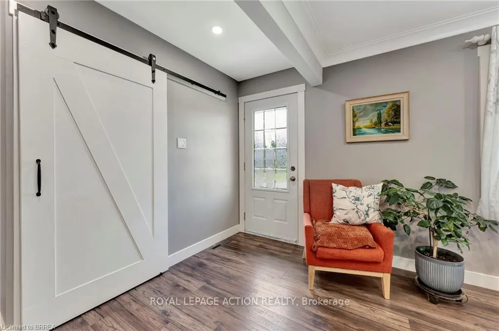 Photo 5 of 46 Todd Street, Brantford — HOMEH