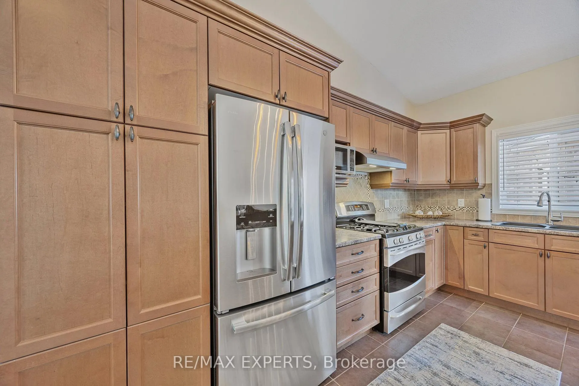 Photo 19 of 10 Davis Street, Collingwood — HOMEH