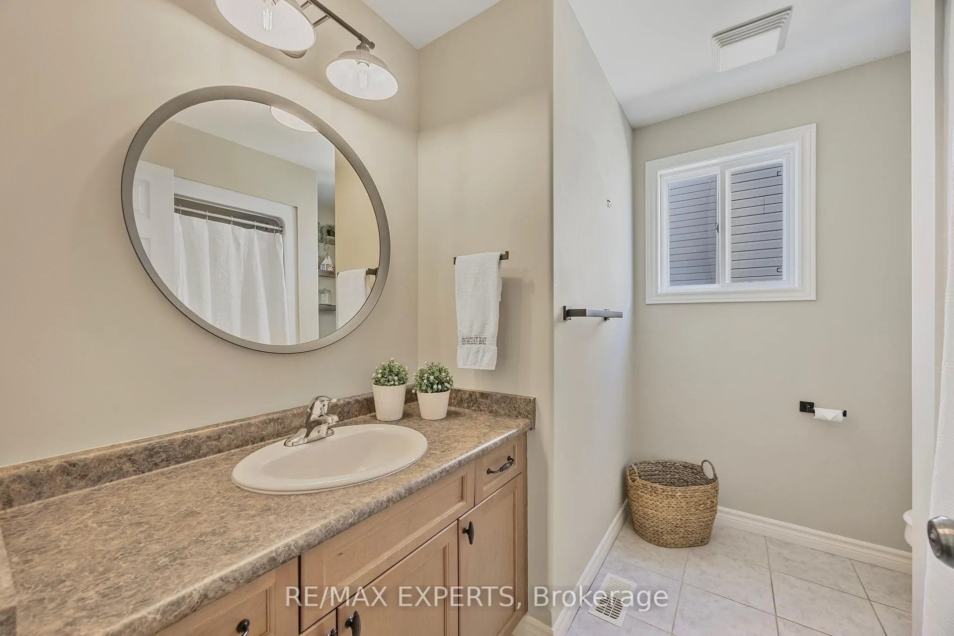 Photo 27 of 10 Davis Street, Collingwood — HOMEH